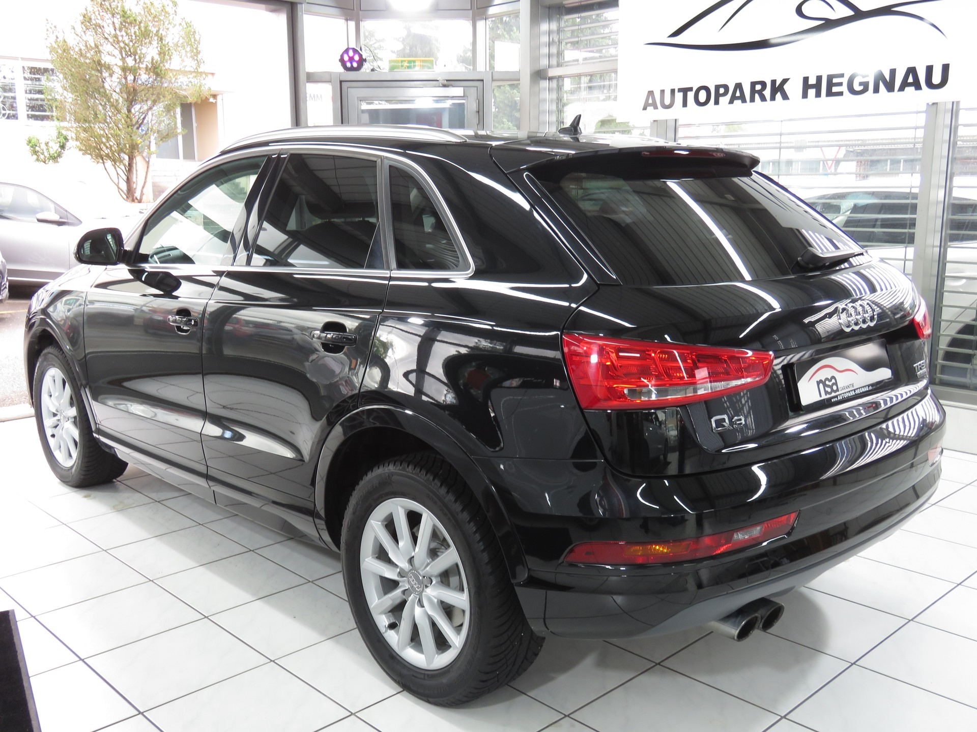 AUDI Q3 2.0 TFSI Sport Quattro S-tronic (Automat)-image-5