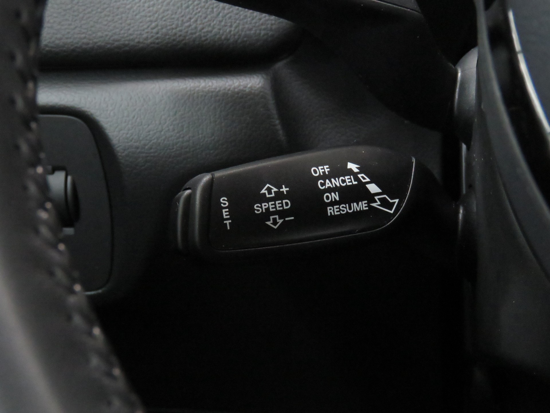 AUDI Q3 2.0 TFSI Sport Quattro S-tronic (Automat)-image-19