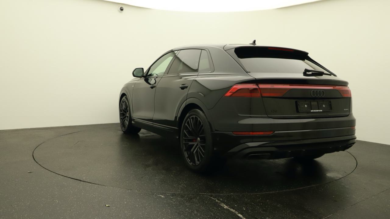 AUDI Q8 SUV TDI quattro 210 kW S line-showroom-element-3