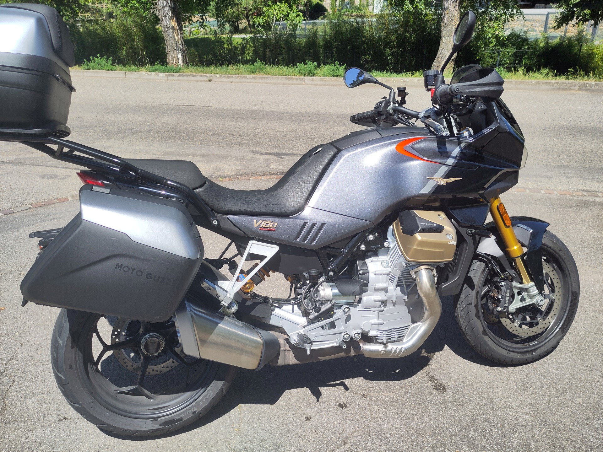 MOTO GUZZI V100 Mandello S-image-2