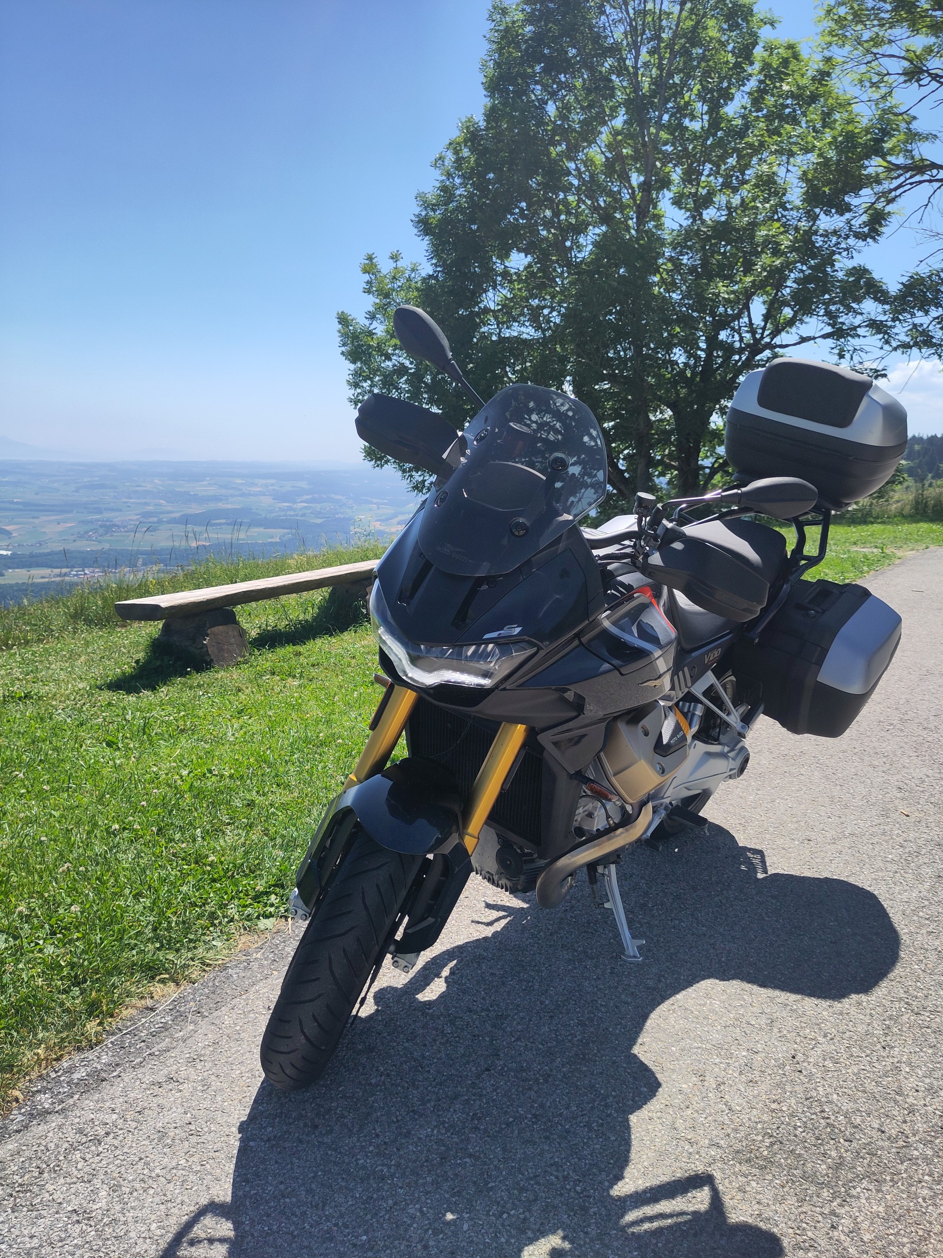 MOTO GUZZI V100 Mandello S-image-2