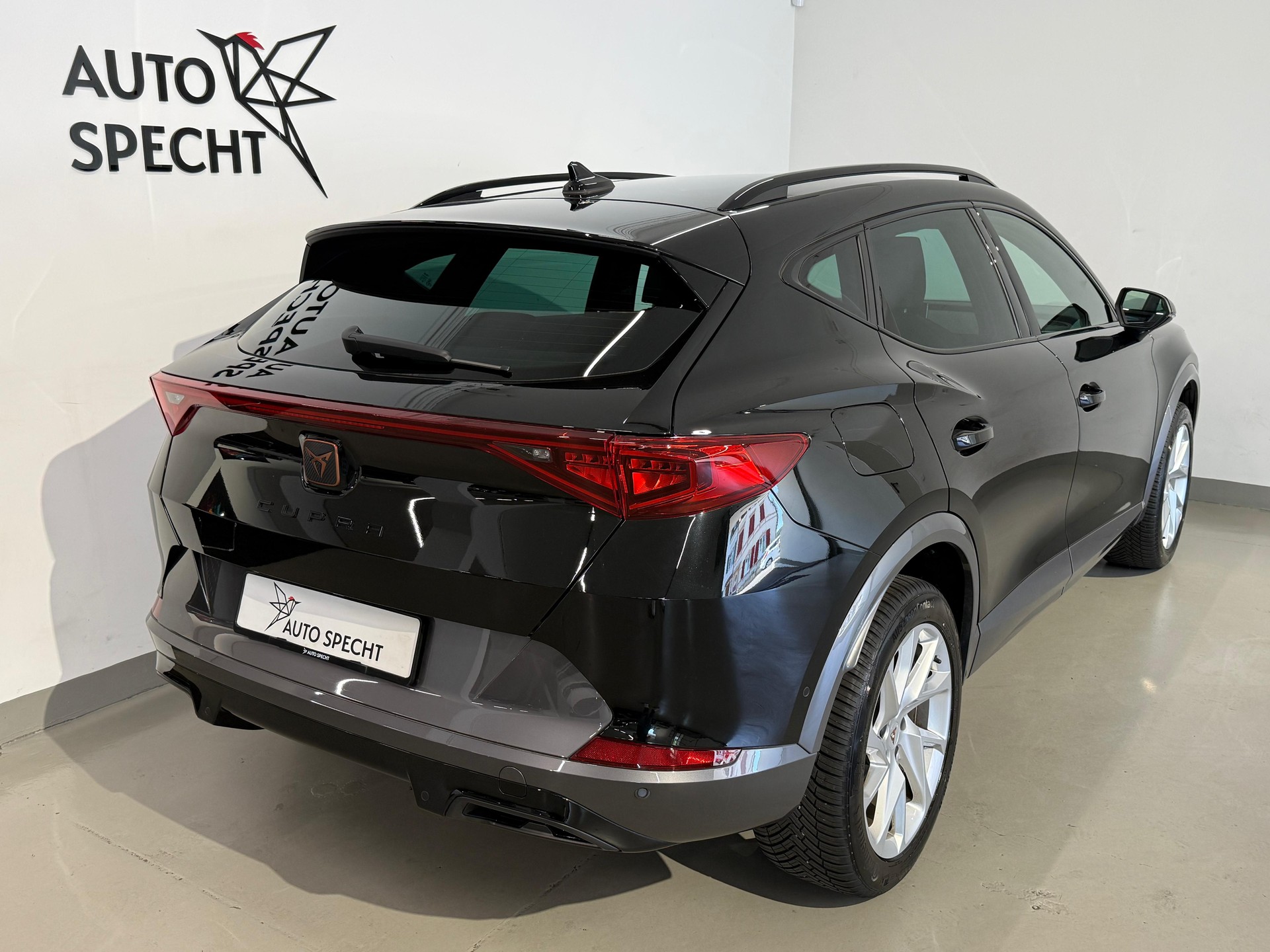CUPRA Formentor 1.5 TSI Inicio DSG-image-4