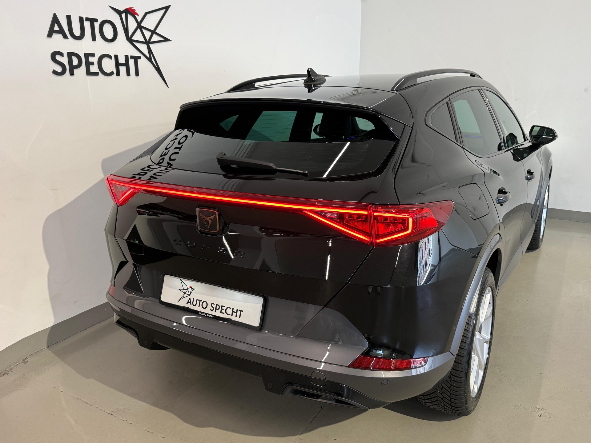 CUPRA Formentor 1.5 TSI Inicio DSG-image-6