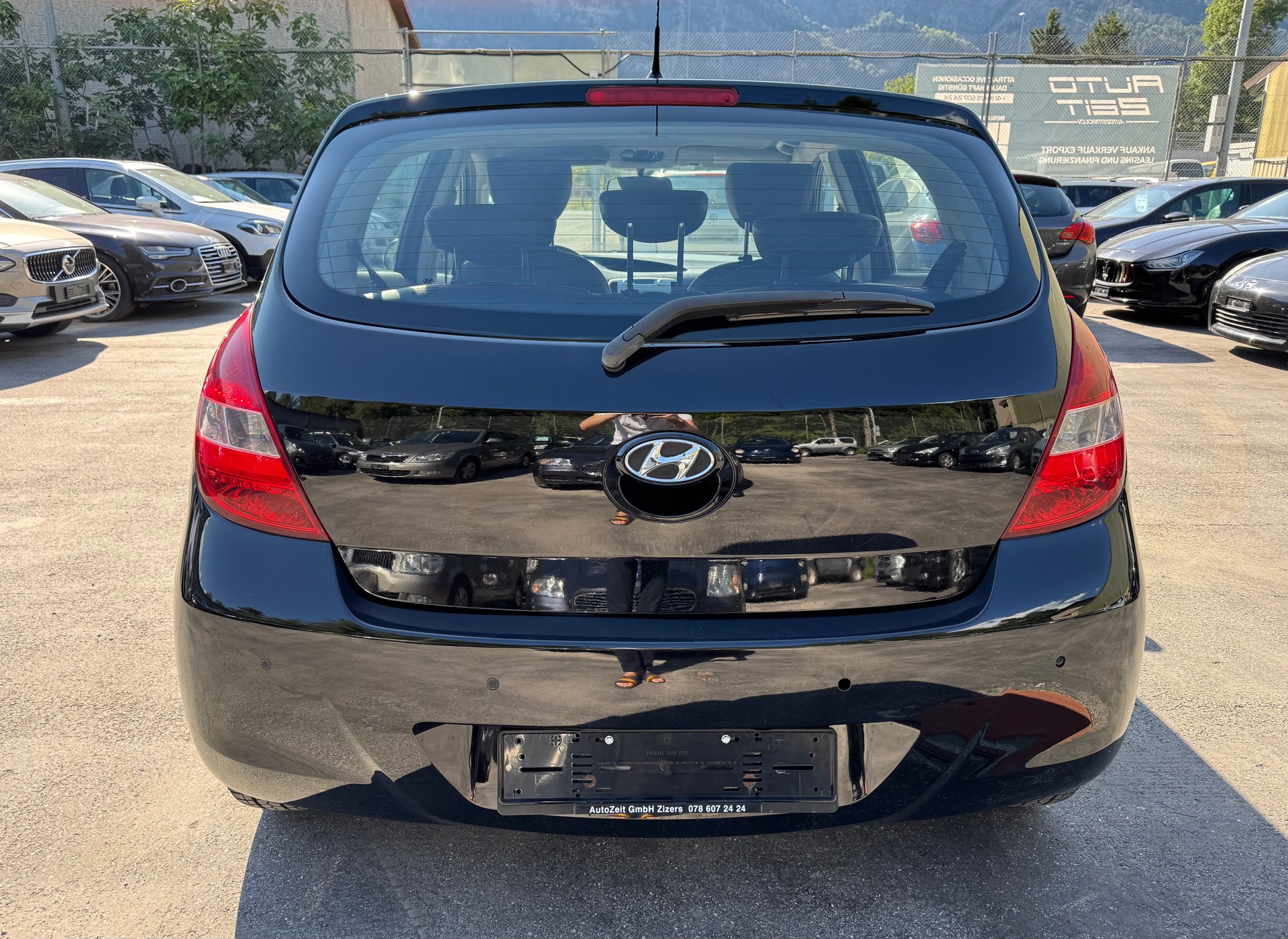 HYUNDAI i20 1.6 Premium-image-4