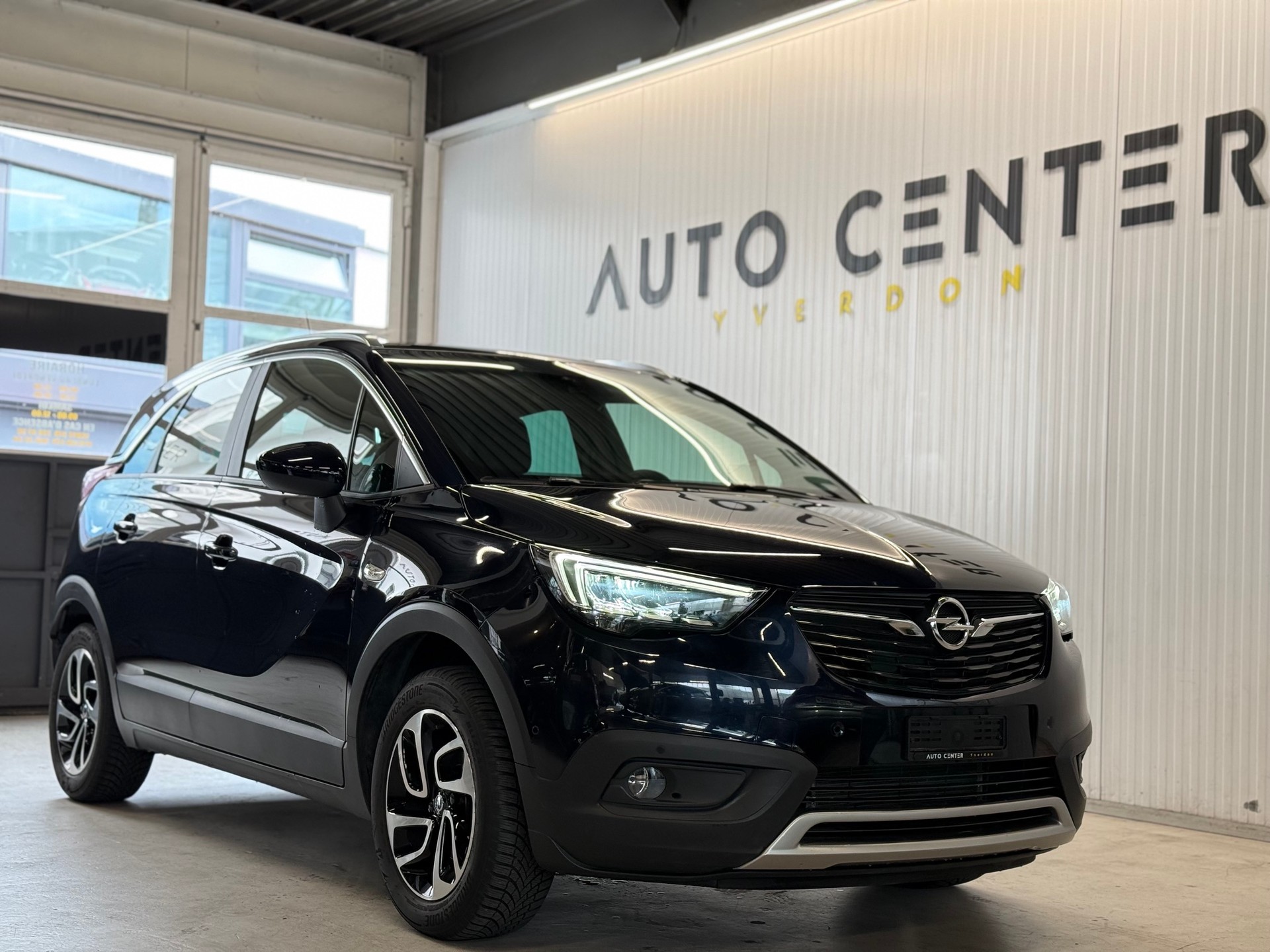 OPEL Crossland X 1.2i Ultimate-showroom-element-1