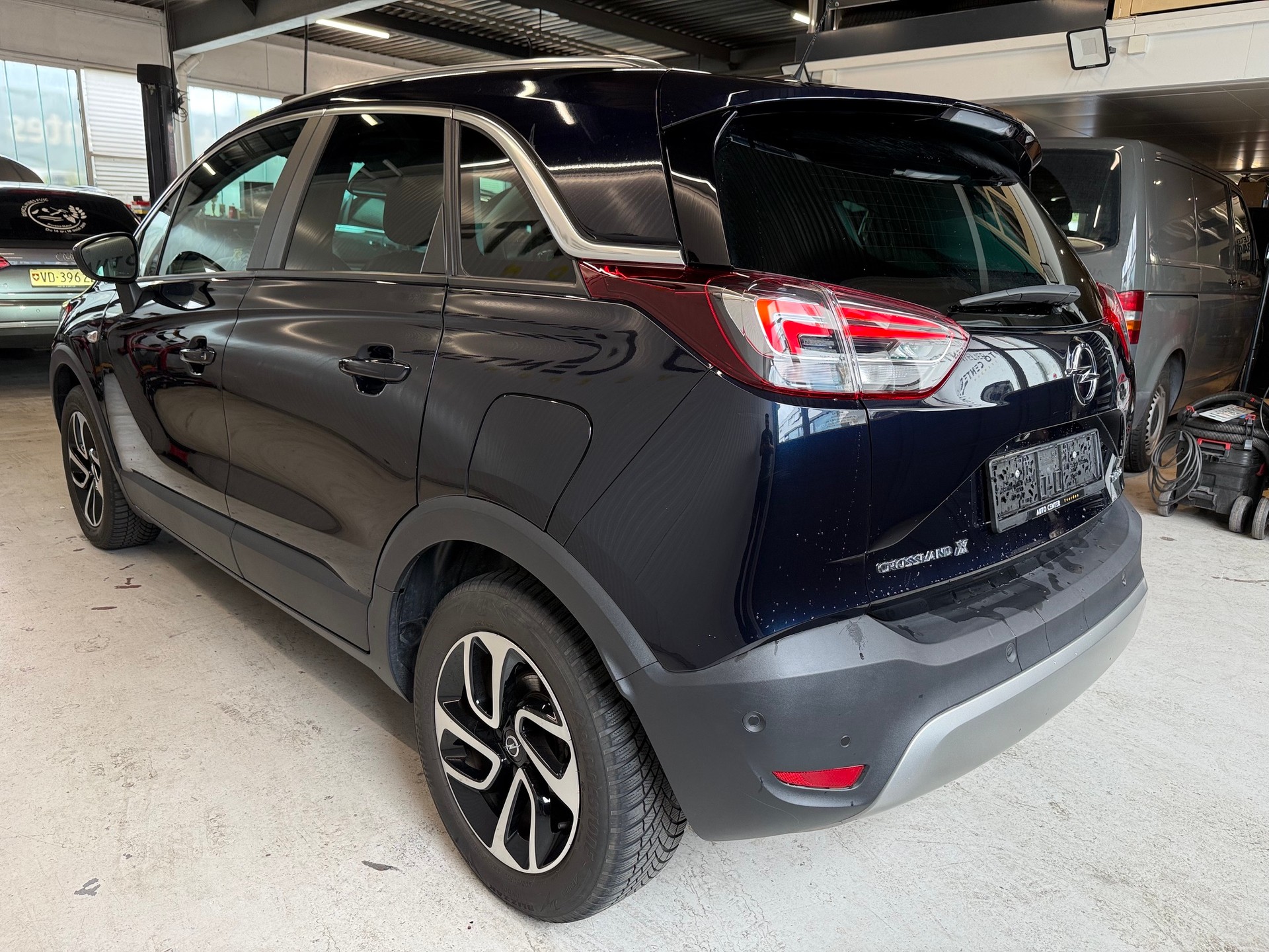 OPEL Crossland X 1.2i Ultimate-image-5