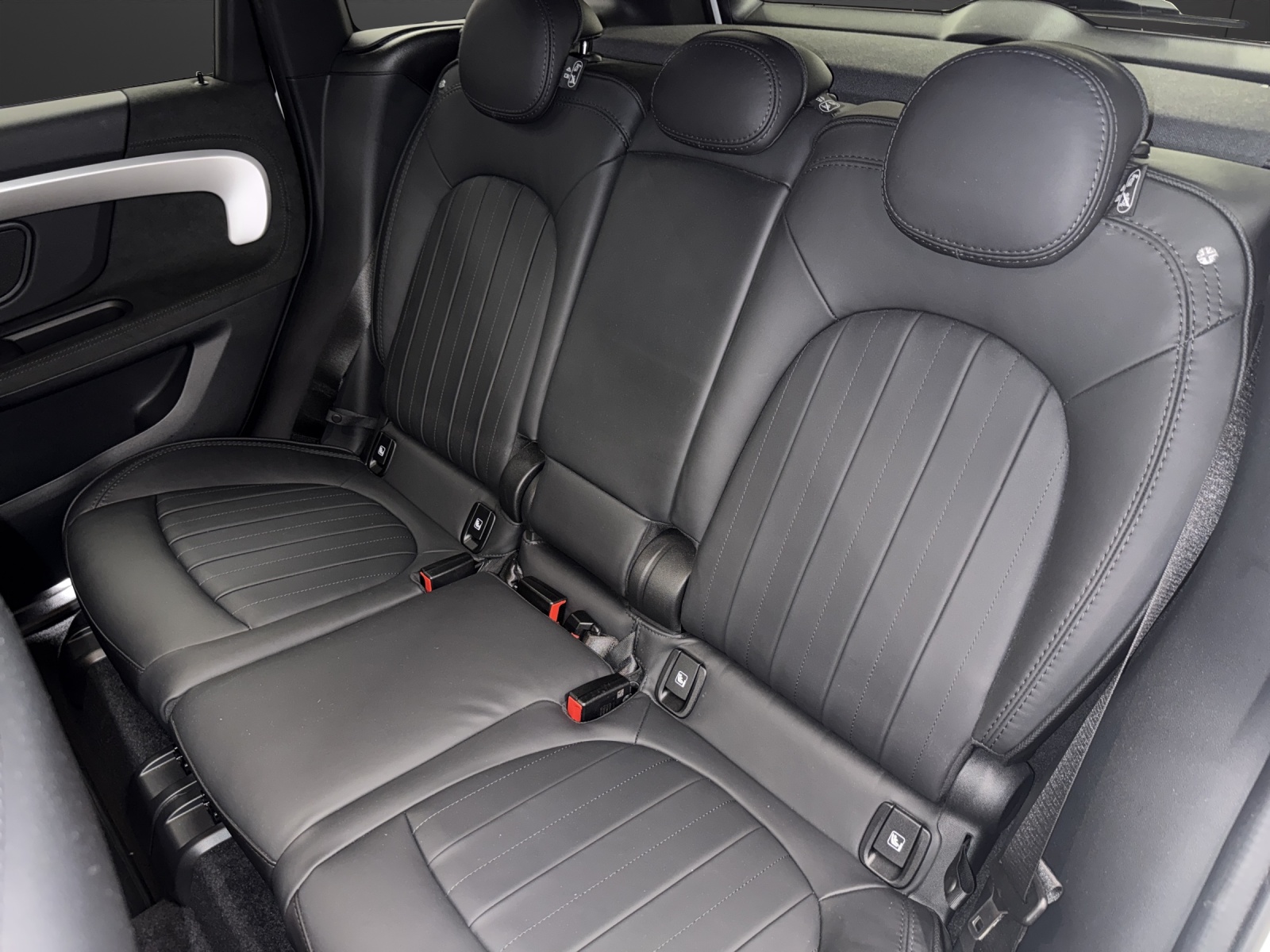 MINI Countryman John Cooper Works ALL4-image-19