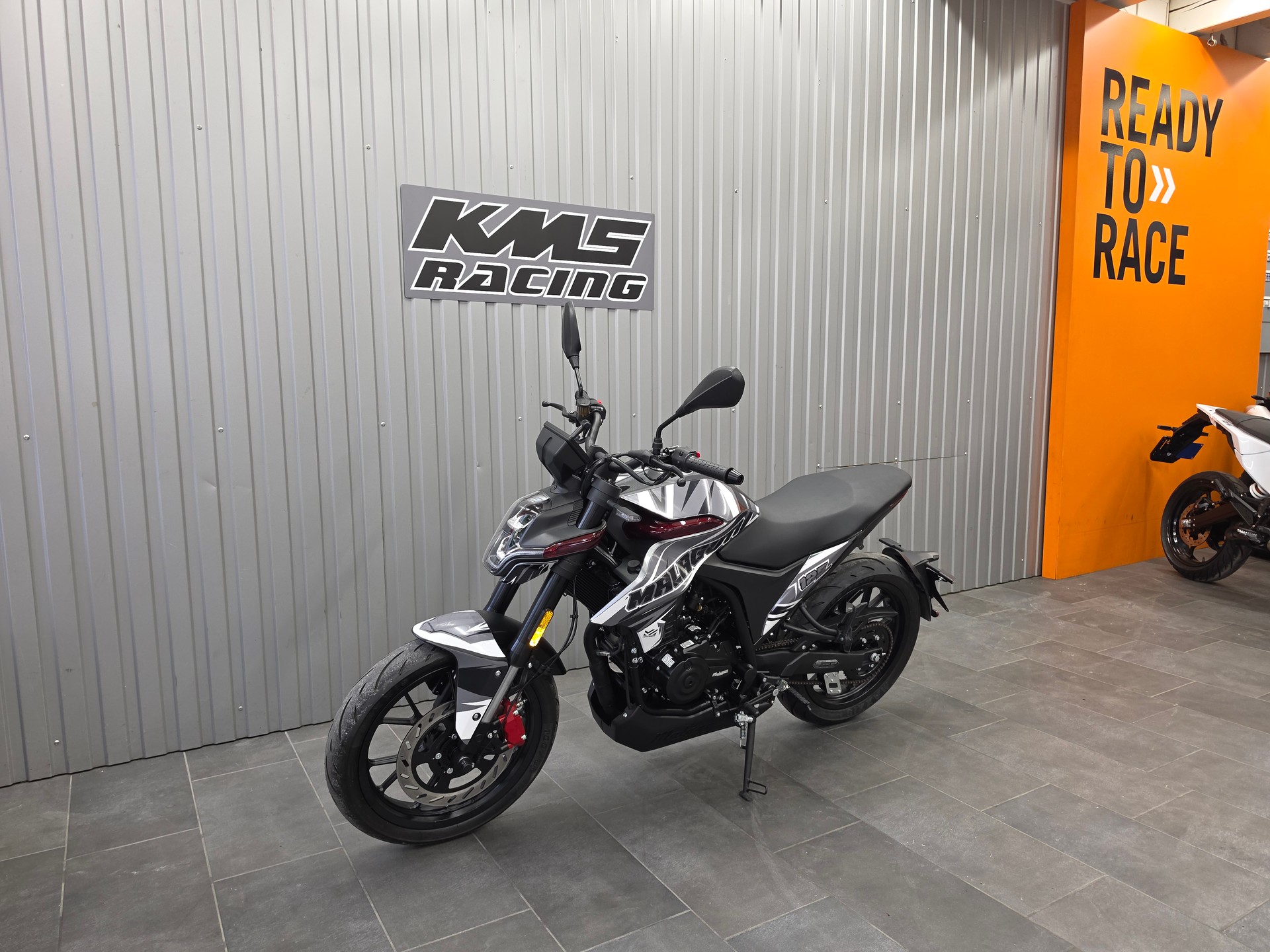 MALAGUTI Drakon 125 ABS-image-3