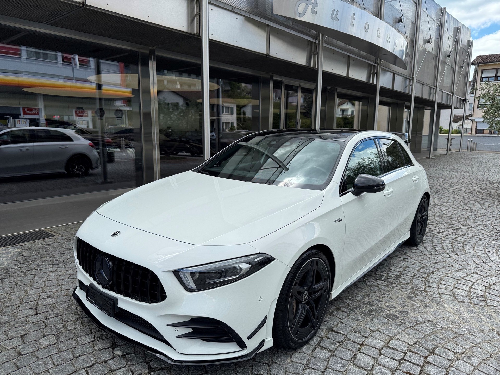 MERCEDES-BENZ A 35 AMG 4Matic