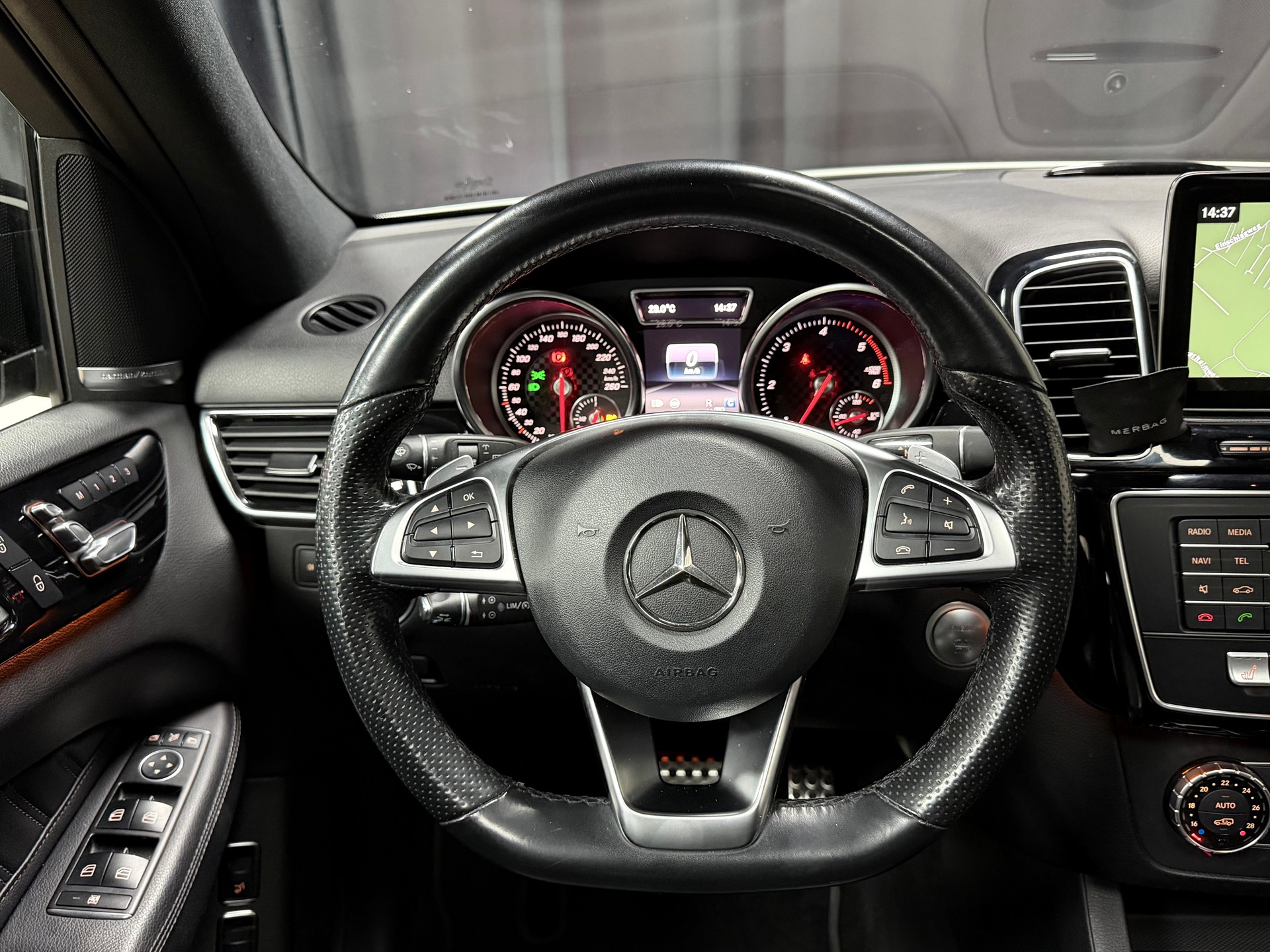MERCEDES-BENZ GLE 350 d 4Matic 9G-Tronic-image-14