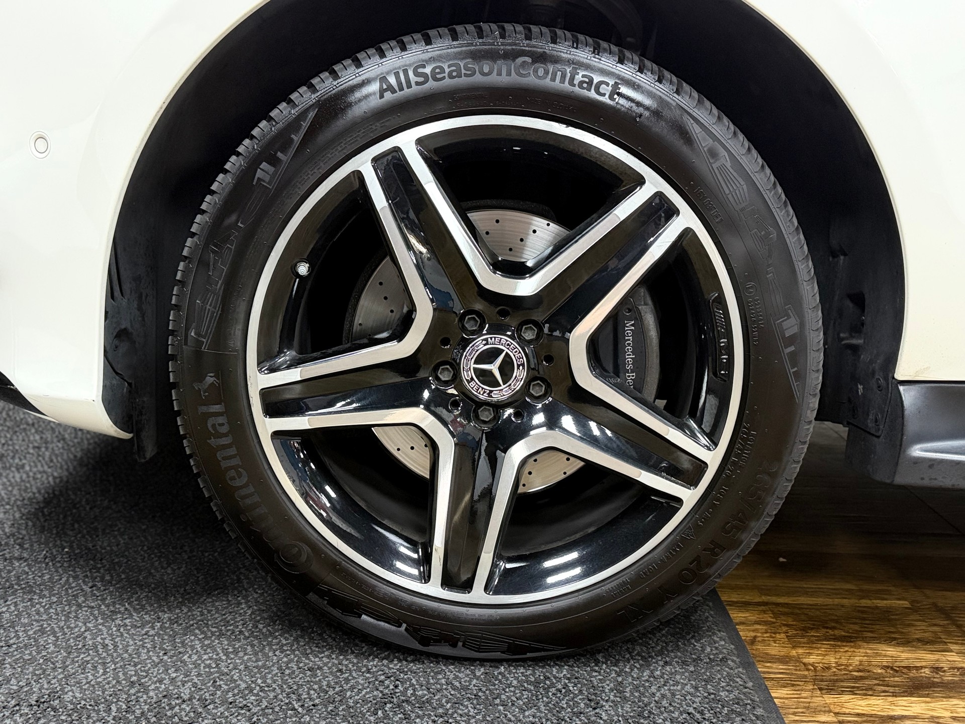 MERCEDES-BENZ GLE 350 d 4Matic 9G-Tronic-image-31