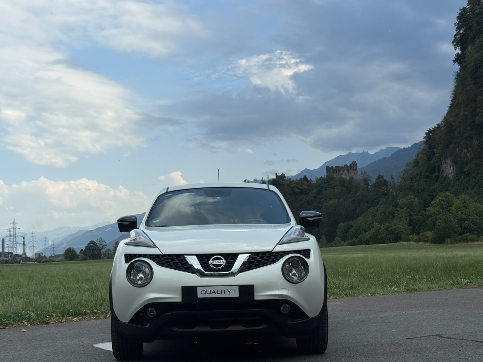 NISSAN Juke 1.6 DIG-T N-Connecta 4x4 Xtronic M-CVT-showroom-element-1