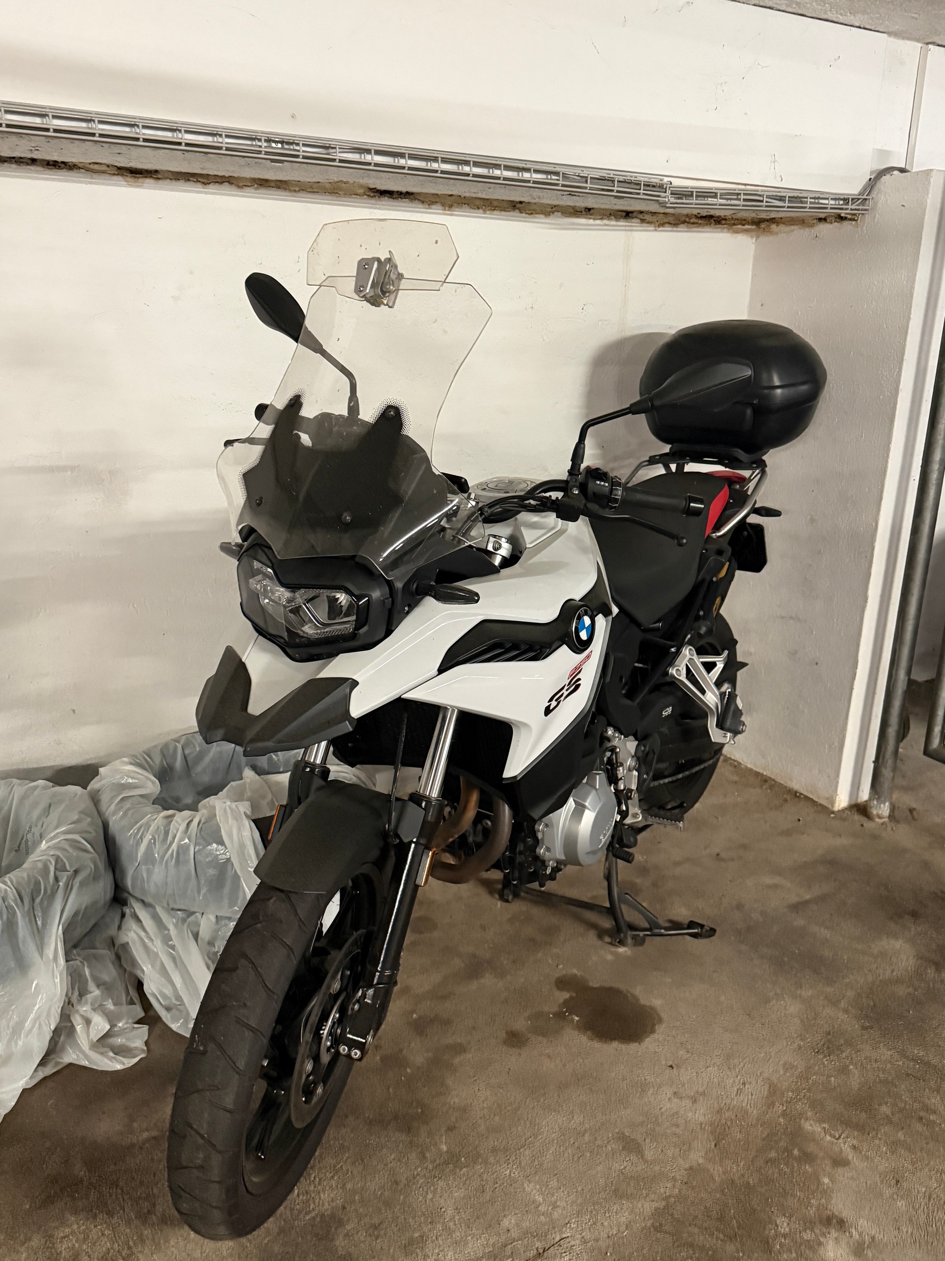 BMW F 750 GS (35kW)-image-1