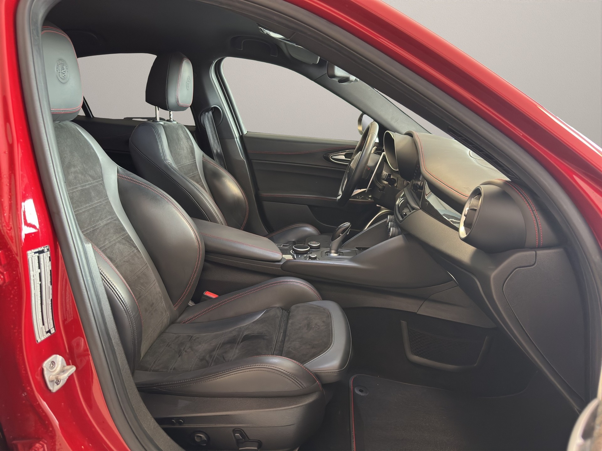 ALFA ROMEO Giulia 2.9 V6 Quadrifoglio Automatic-image-9