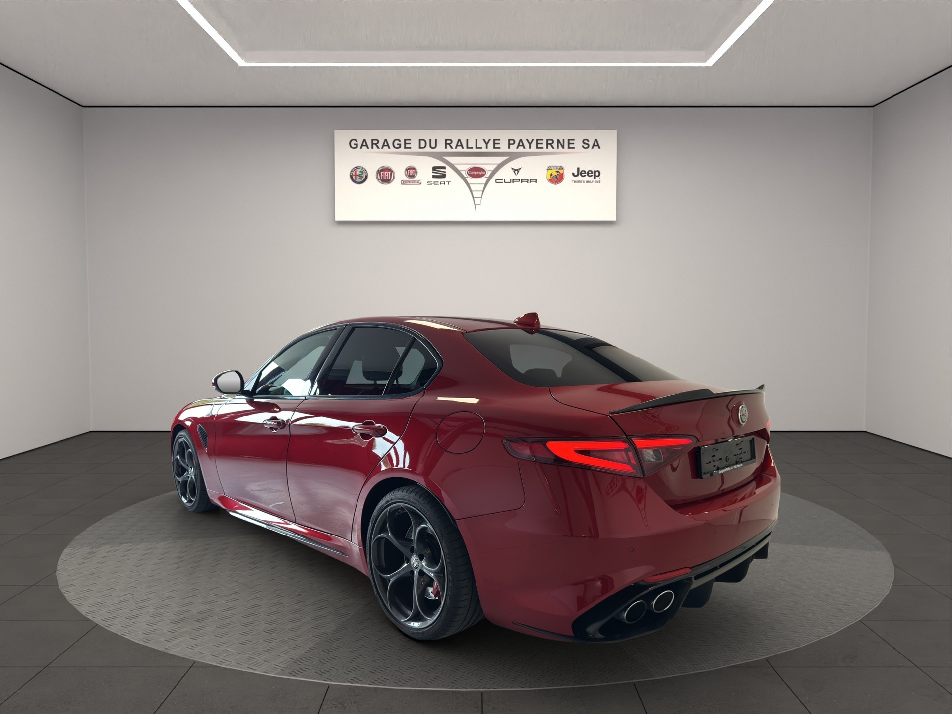 ALFA ROMEO Giulia 2.9 V6 Quadrifoglio Automatic-showroom-element-2