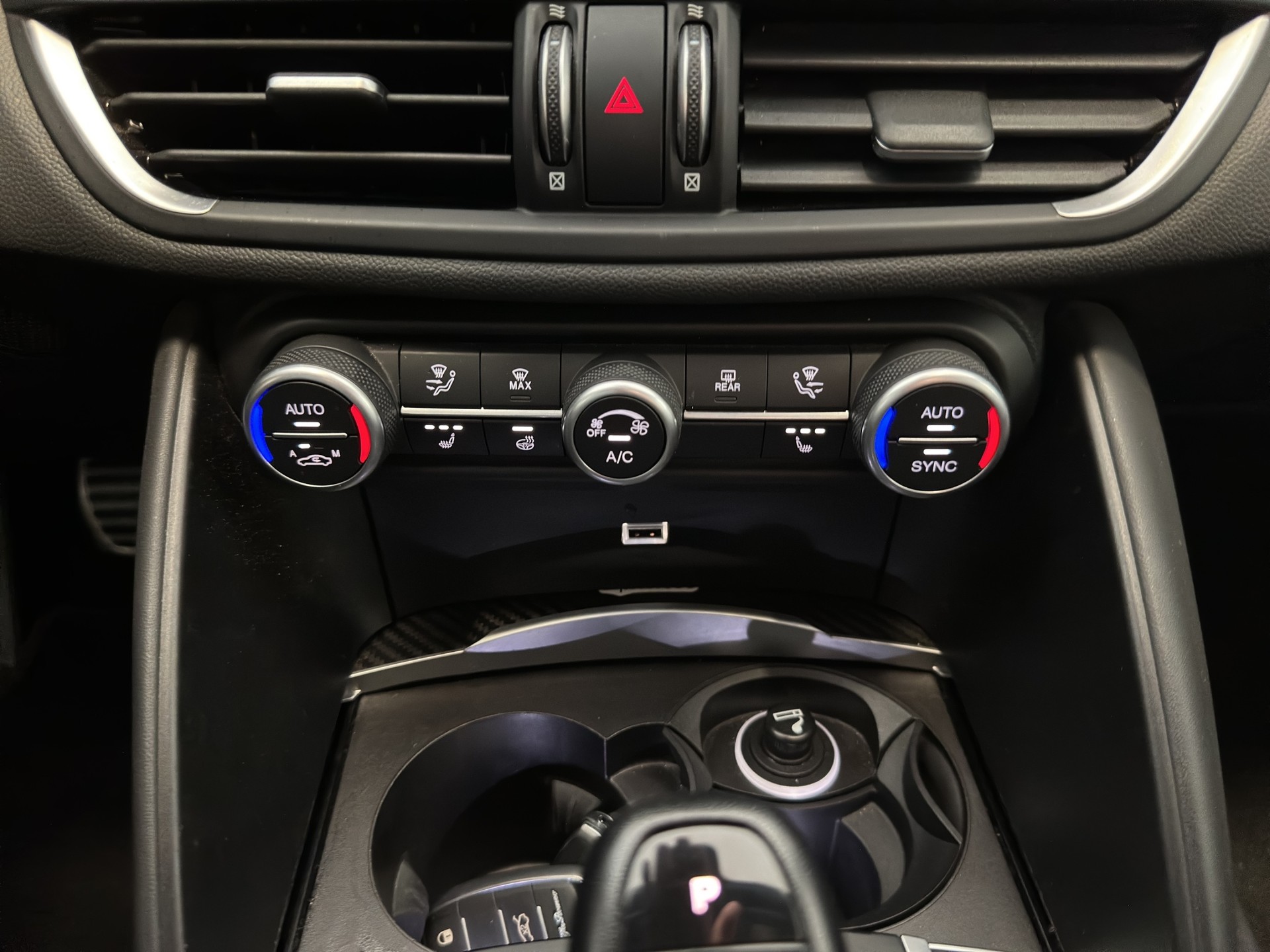 ALFA ROMEO Giulia 2.9 V6 Quadrifoglio Automatic-image-17