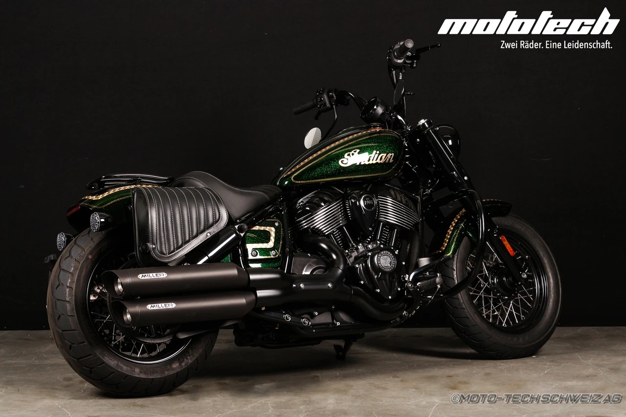INDIAN Chief Bobber-showroom-element-1