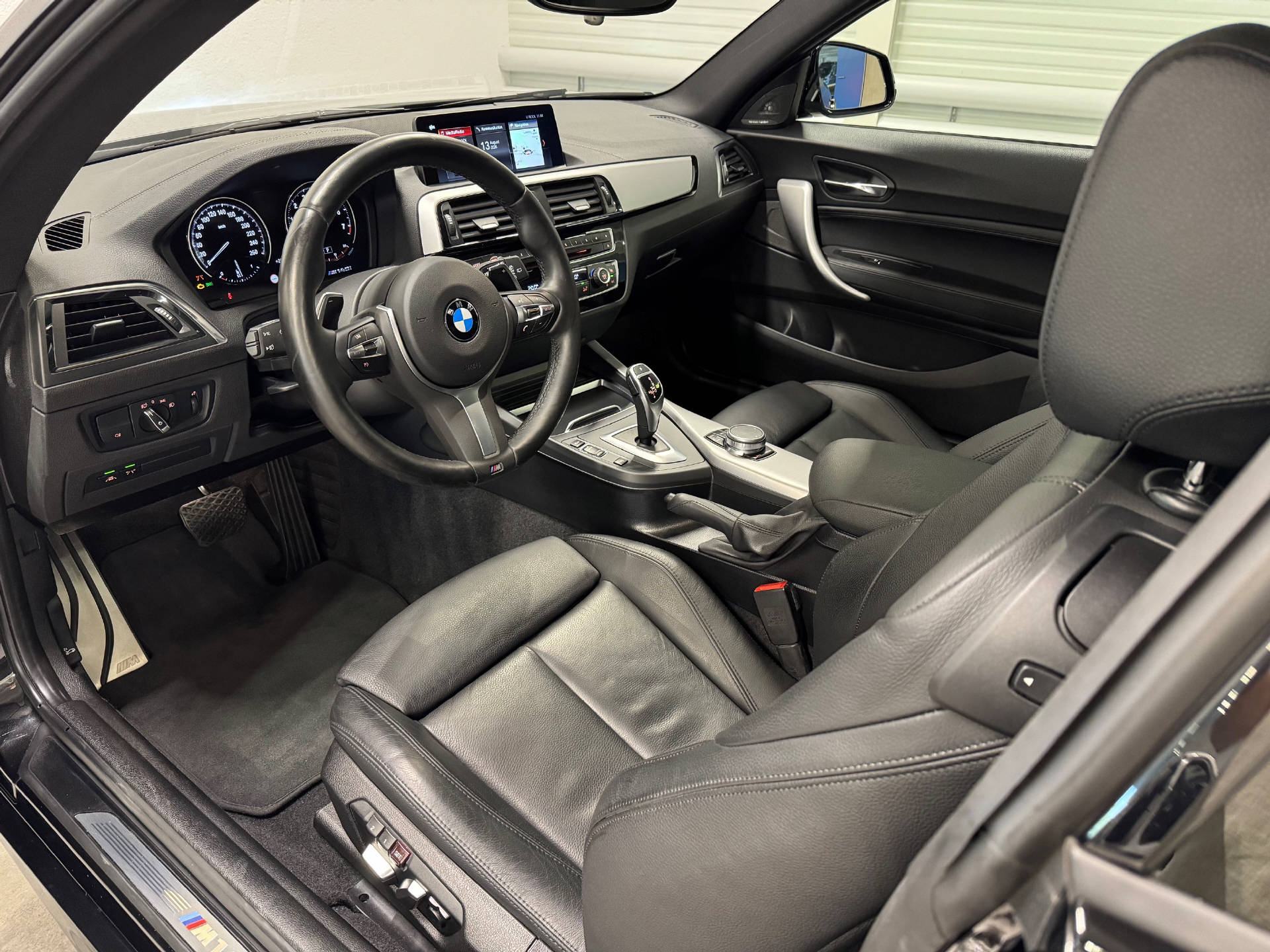 BMW M140i xDrive-image-2