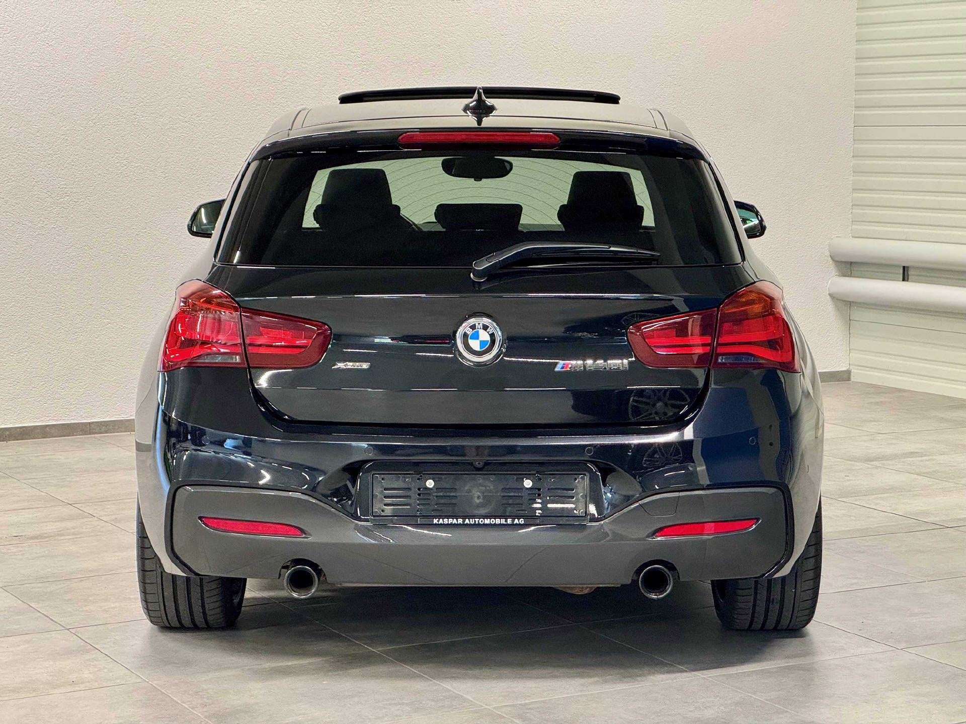 BMW M140i xDrive-image-15