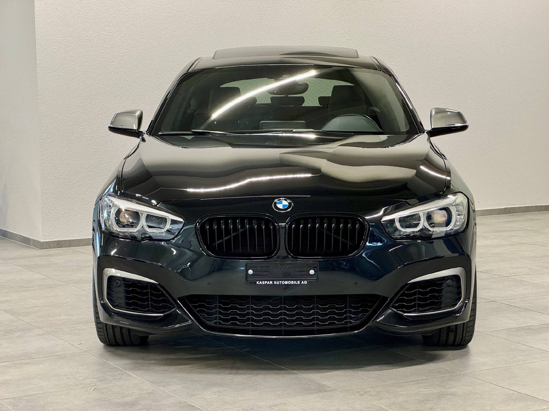 BMW M140i xDrive-image-14