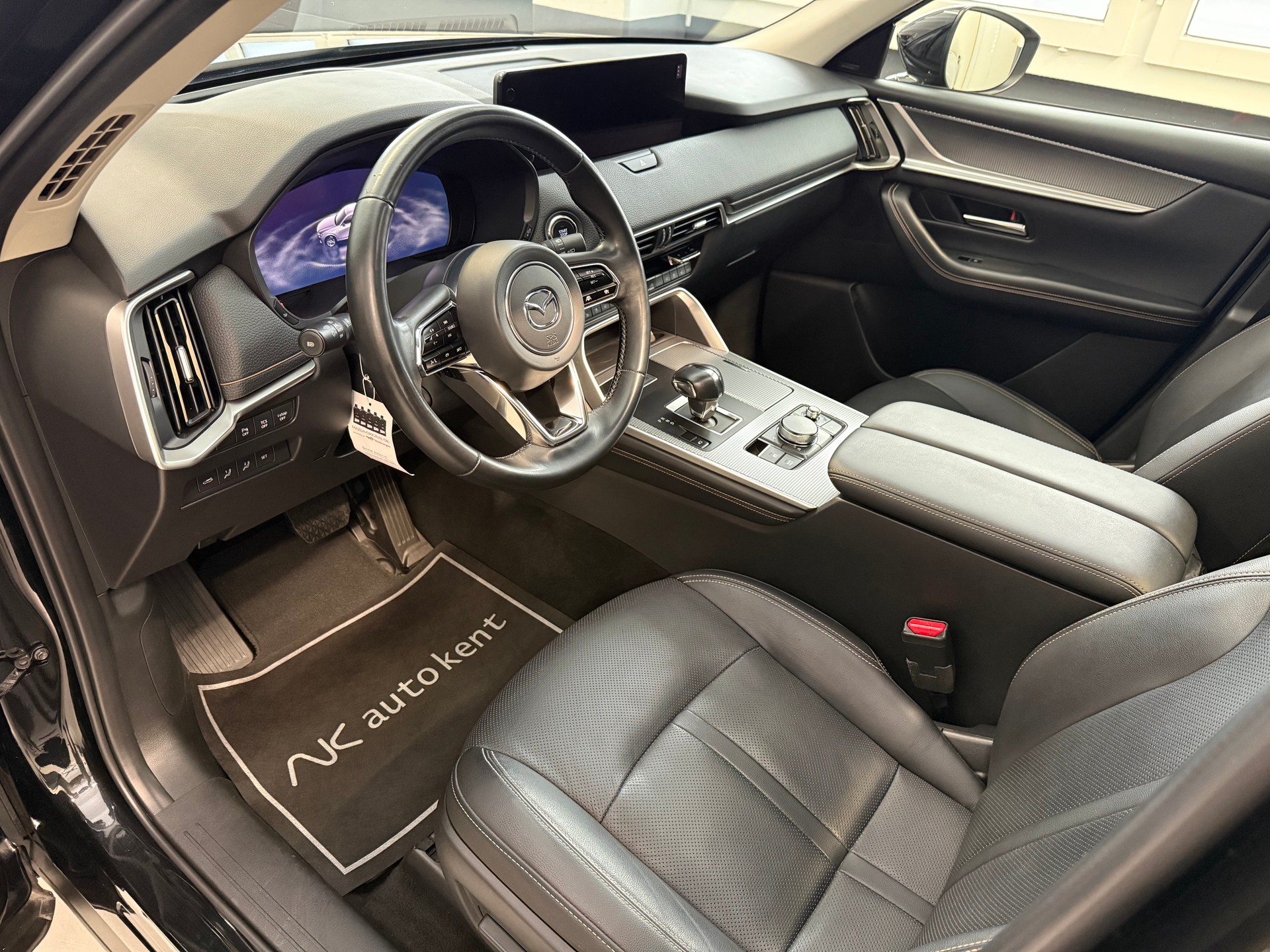 MAZDA CX-60 3.3L e-Skyactiv D 200 MHEV Homura-image-6