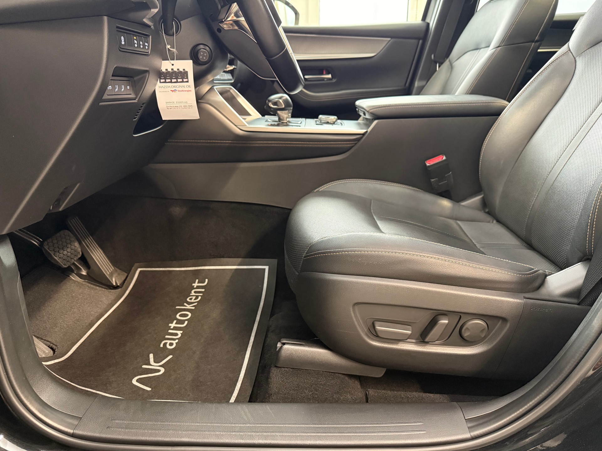 MAZDA CX-60 3.3L e-Skyactiv D 200 MHEV Homura-image-14