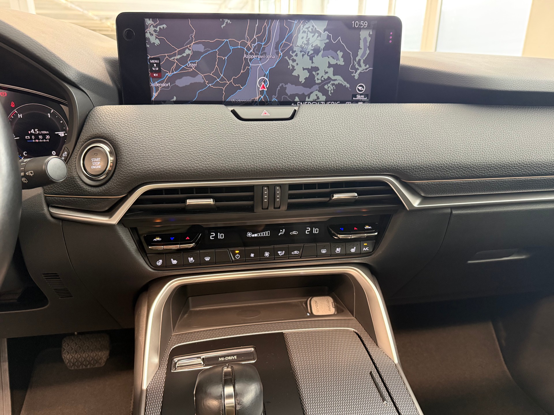 MAZDA CX-60 3.3L e-Skyactiv D 200 MHEV Homura-image-9