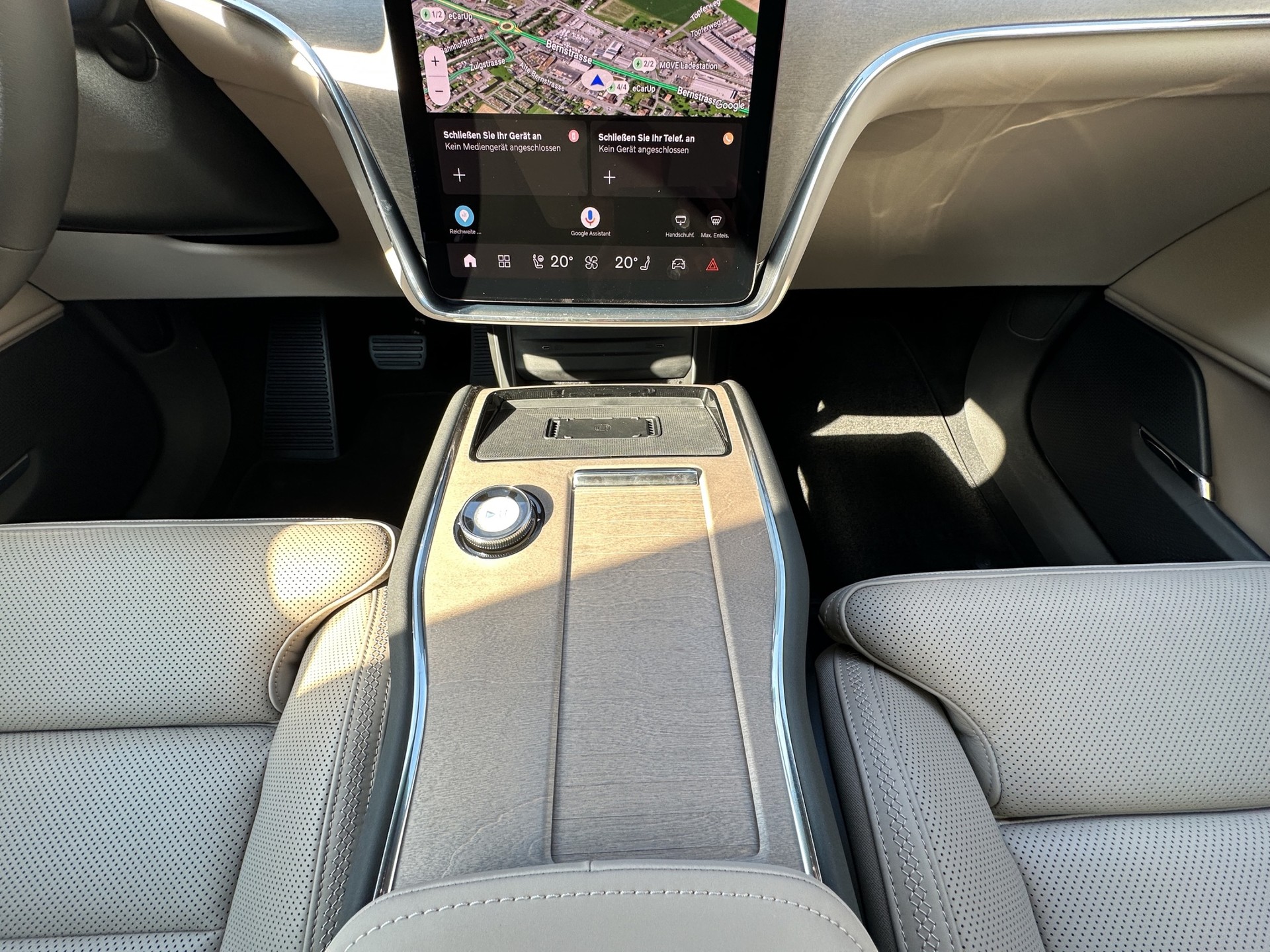 VOLVO EX90 Twin Performance Ultra AWD-image-12