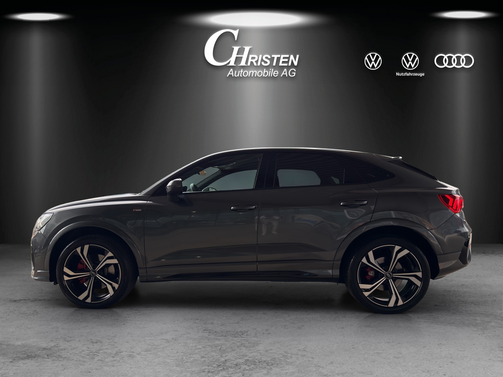 AUDI Q3 Sportback 45 TFSI S line quattro S-tronic-showroom-element-1