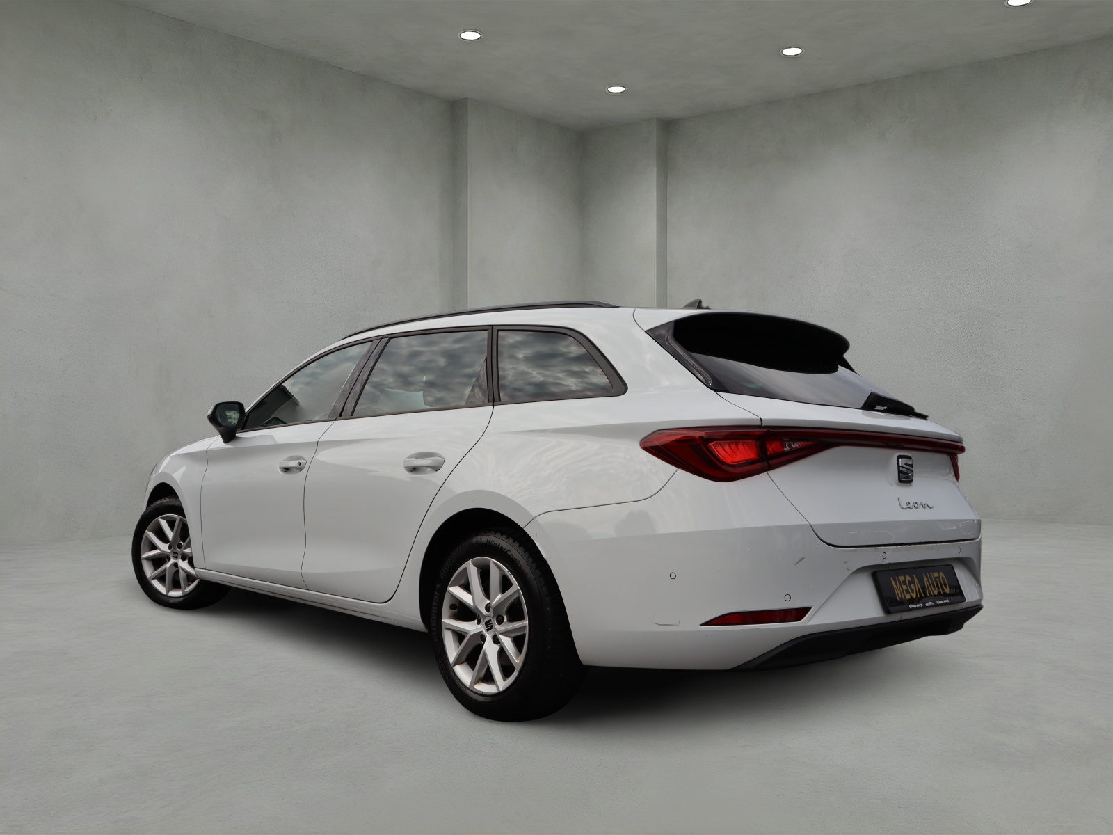 SEAT Leon ST 2.0 TDI EVO DSG Style-showroom-element-2