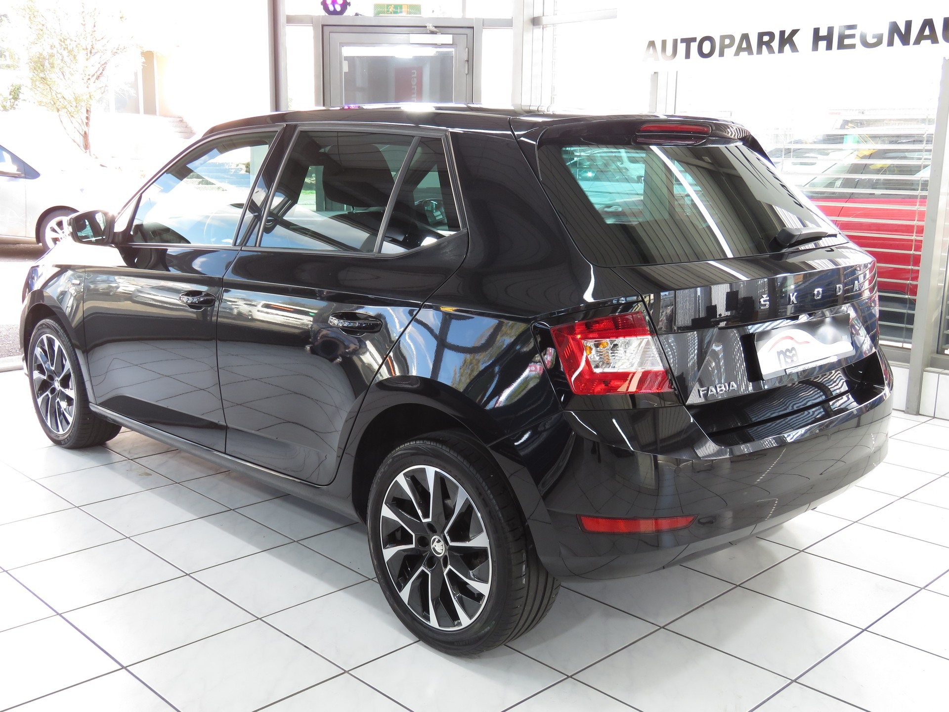 SKODA Fabia 1.0 TSI Drive DSG (Automat)-image-5