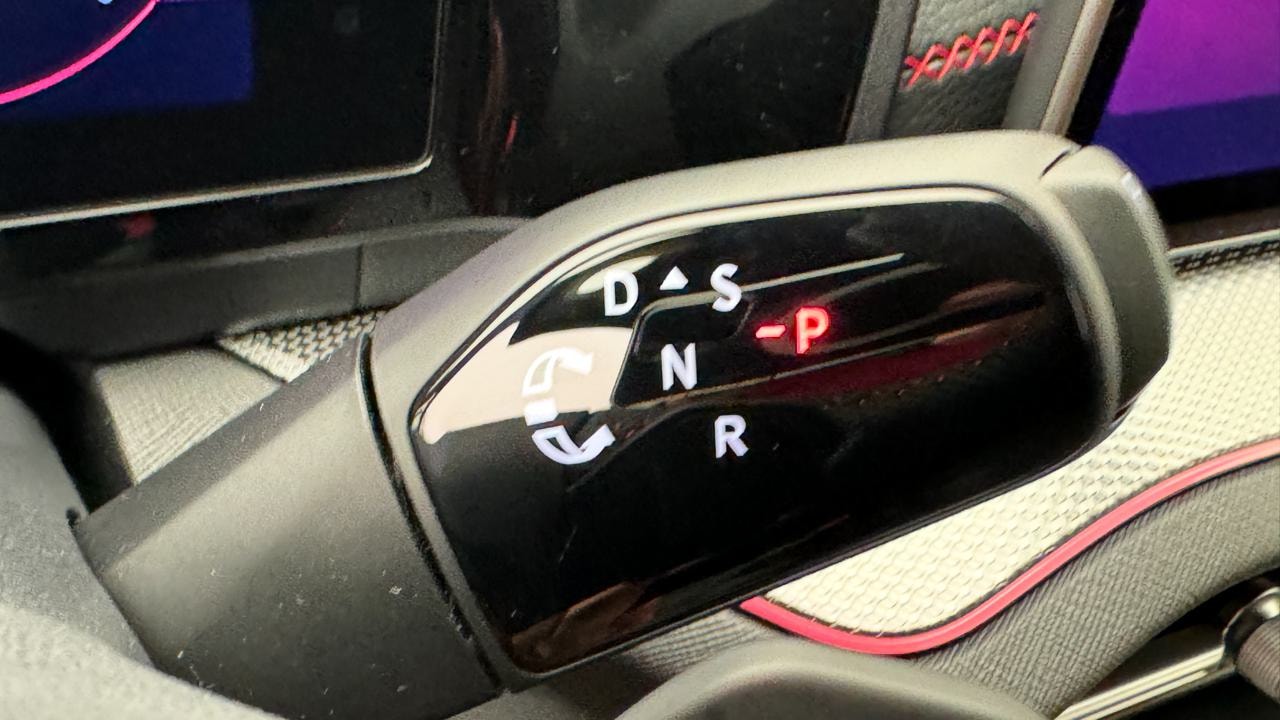 SKODA Kodiaq 2.0 TSI RS 4x4-image-10