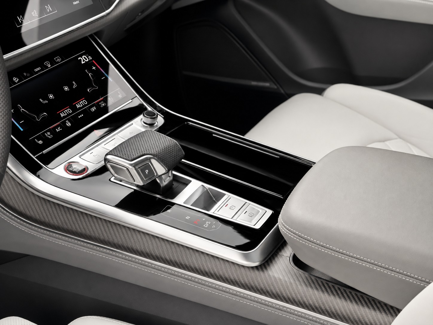 AUDI SQ7 SUV 4.0 V8 TFSI quattro T-Tronic-image-12
