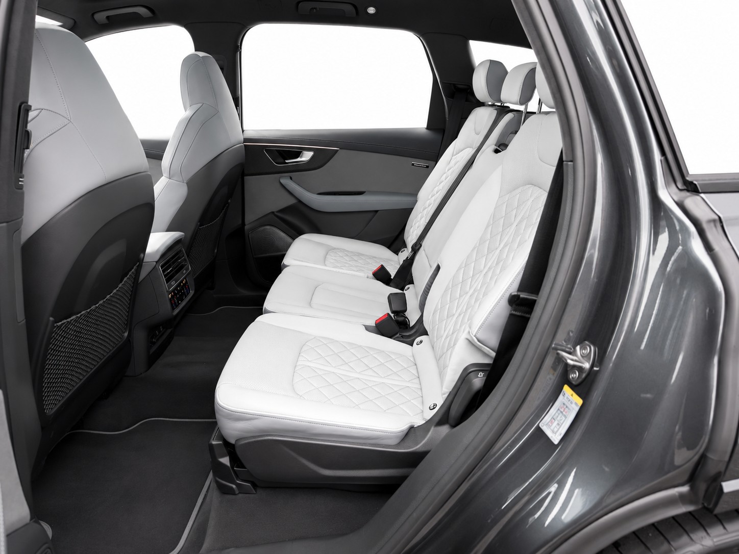 AUDI SQ7 SUV 4.0 V8 TFSI quattro T-Tronic-image-9