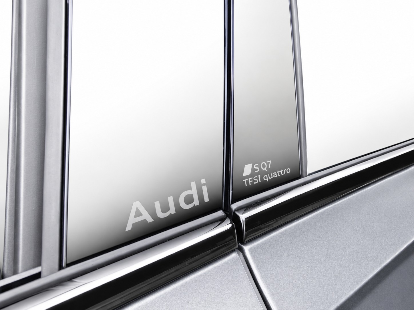 AUDI SQ7 SUV 4.0 V8 TFSI quattro T-Tronic-image-16