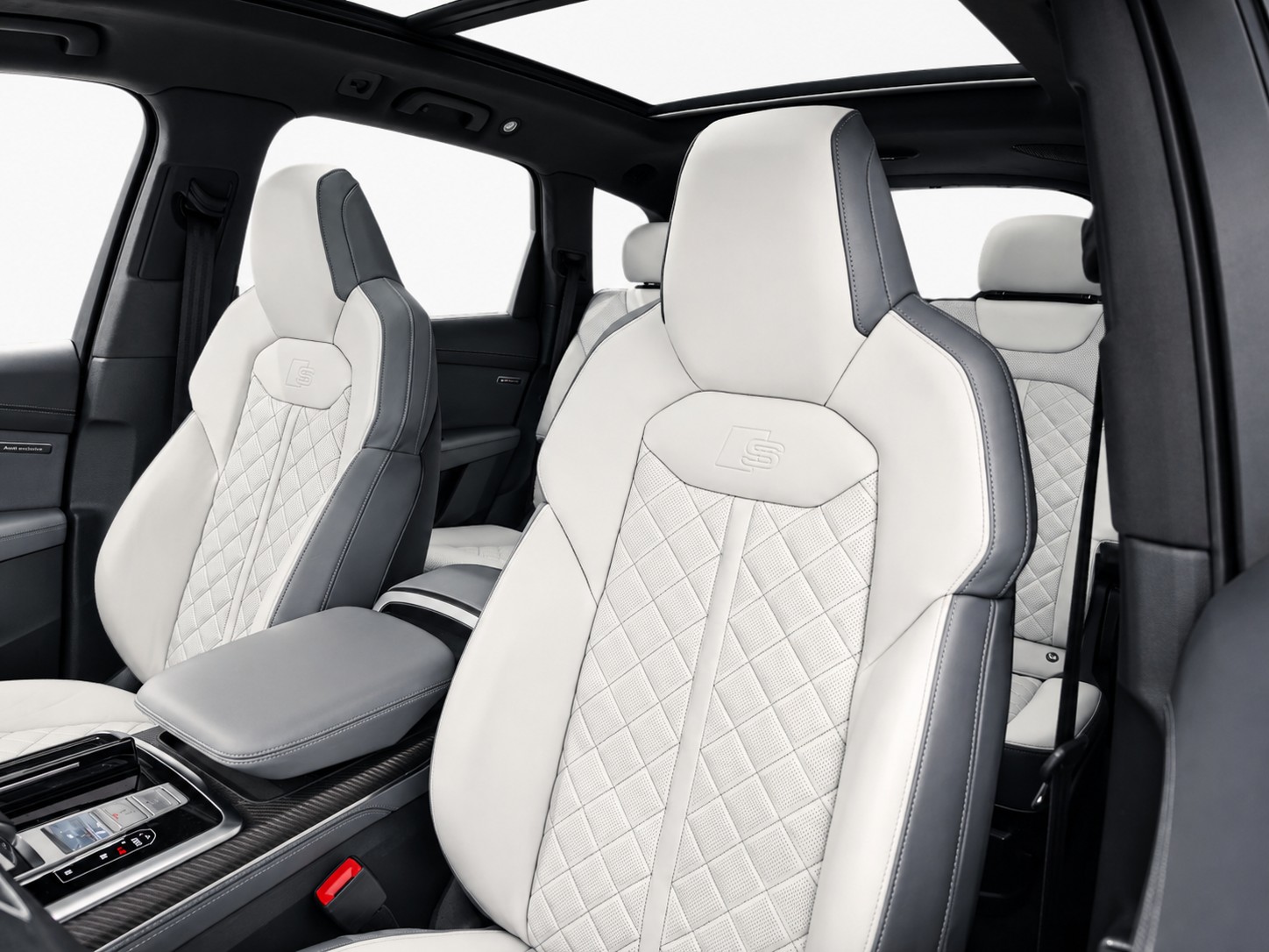 AUDI SQ7 SUV 4.0 V8 TFSI quattro T-Tronic-image-7