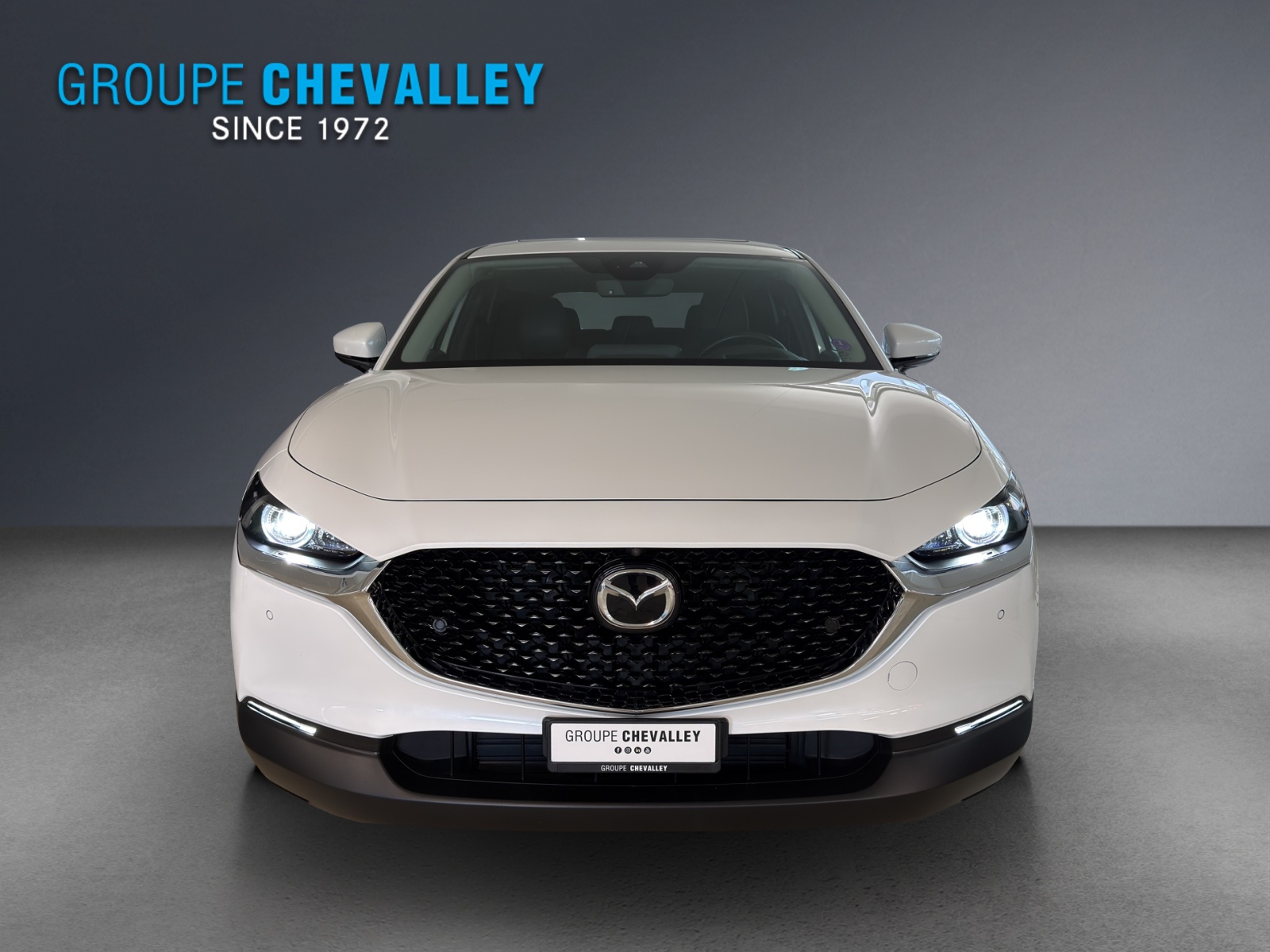 MAZDA CX-30 X 180 RevolutionAWD-showroom-element-1