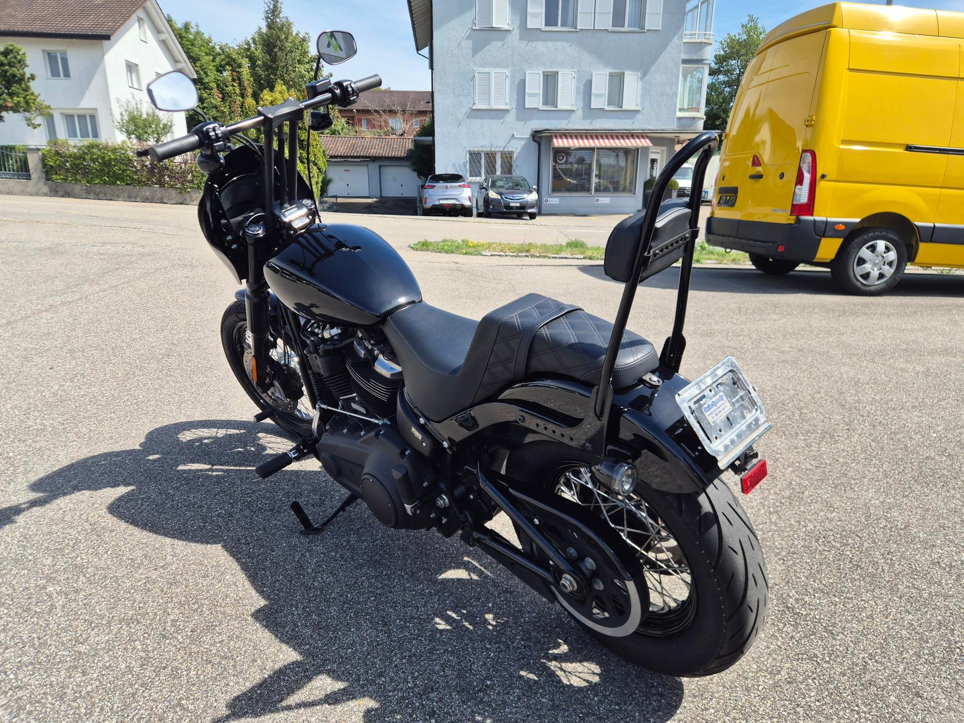 HARLEY-DAVIDSON FXBB Street Bob 107 (33kW) ABS 64Kw-showroom-element-3