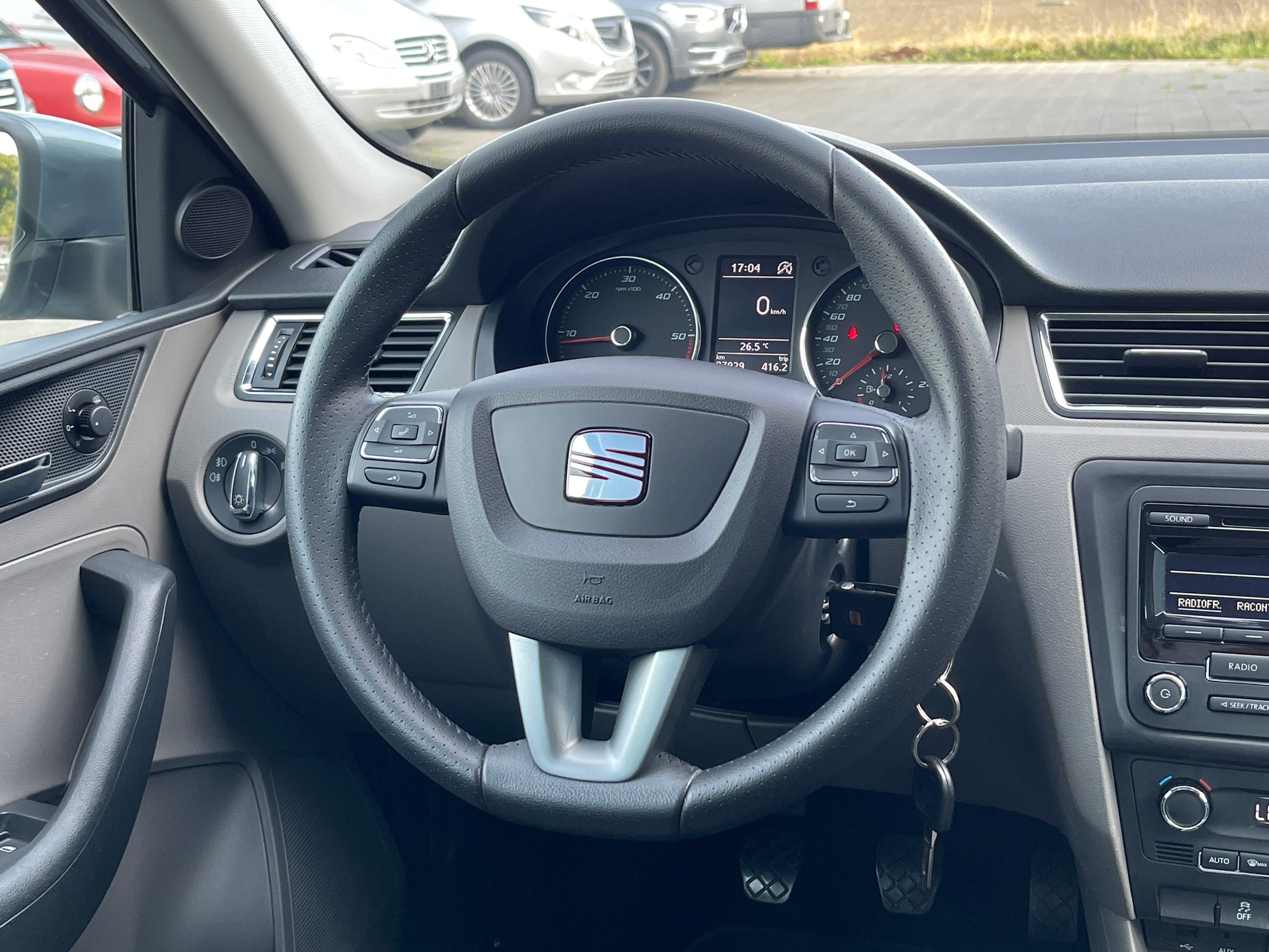 SEAT Toledo 1.6 TDI Style Stopp-Start-image-8