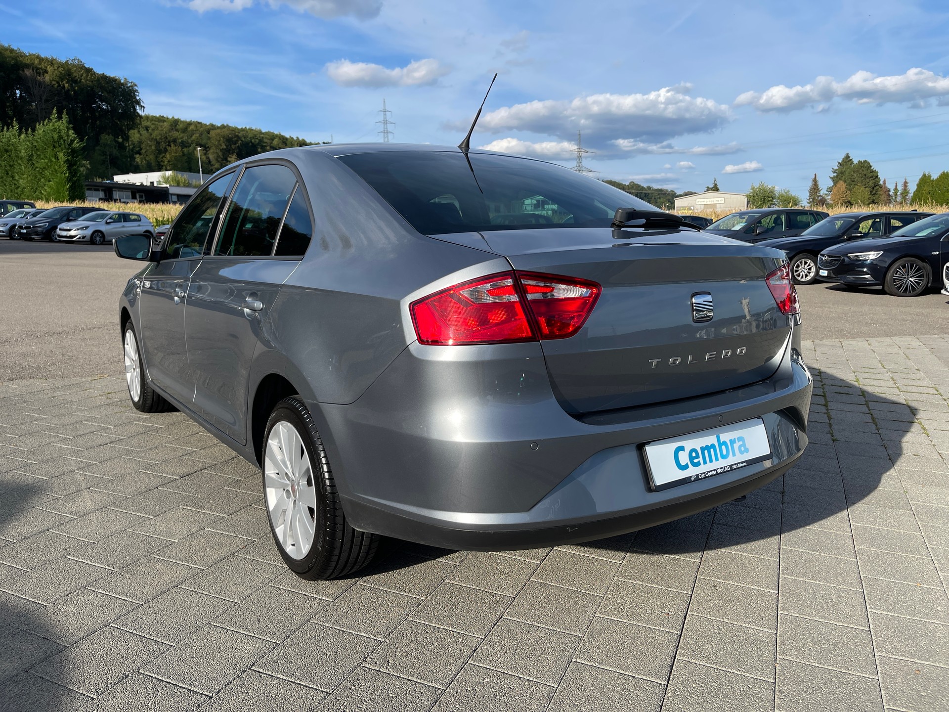 SEAT Toledo 1.6 TDI Style Stopp-Start-image-2