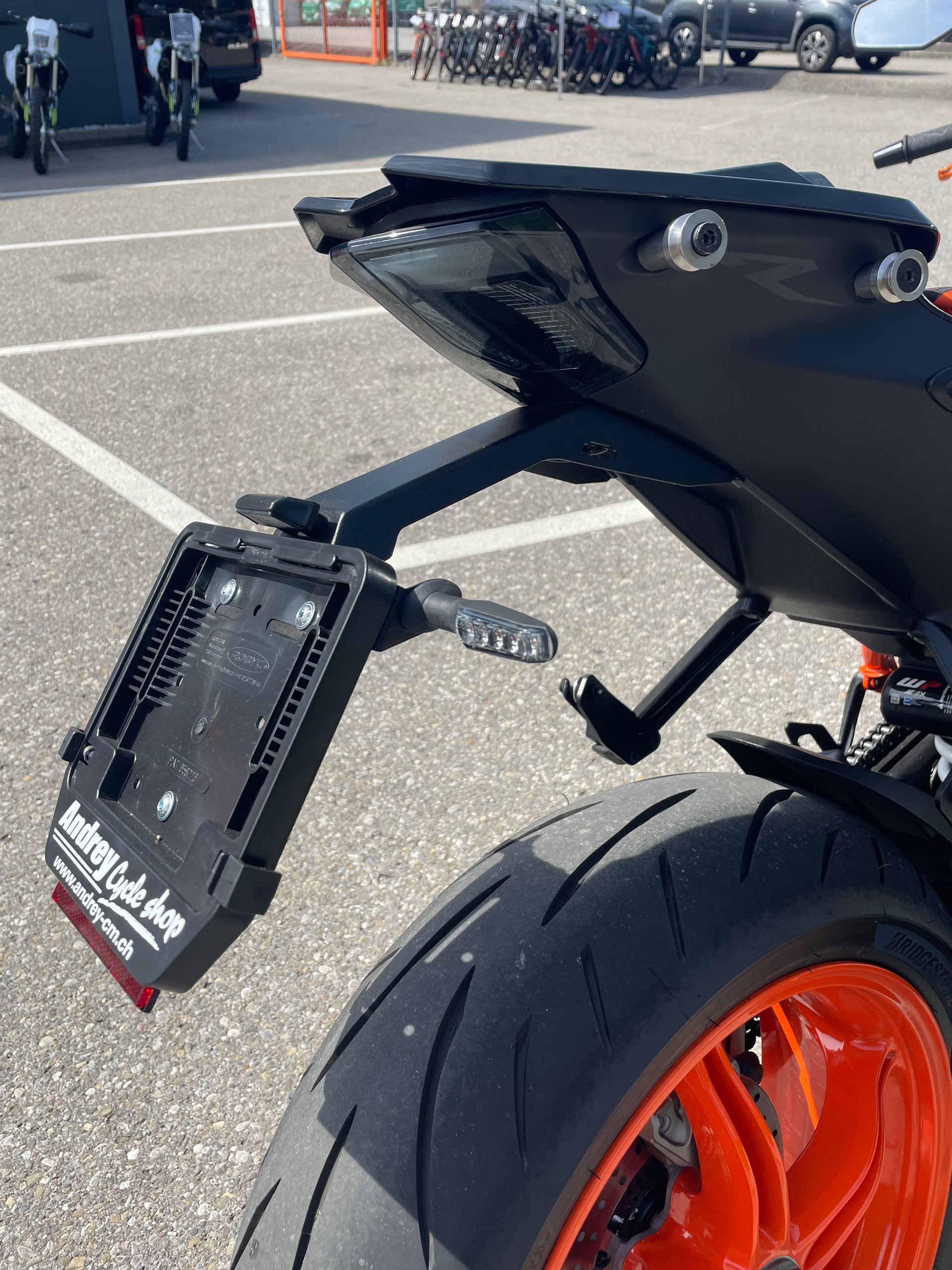 KTM 1290 Super Duke R EVO-image-3