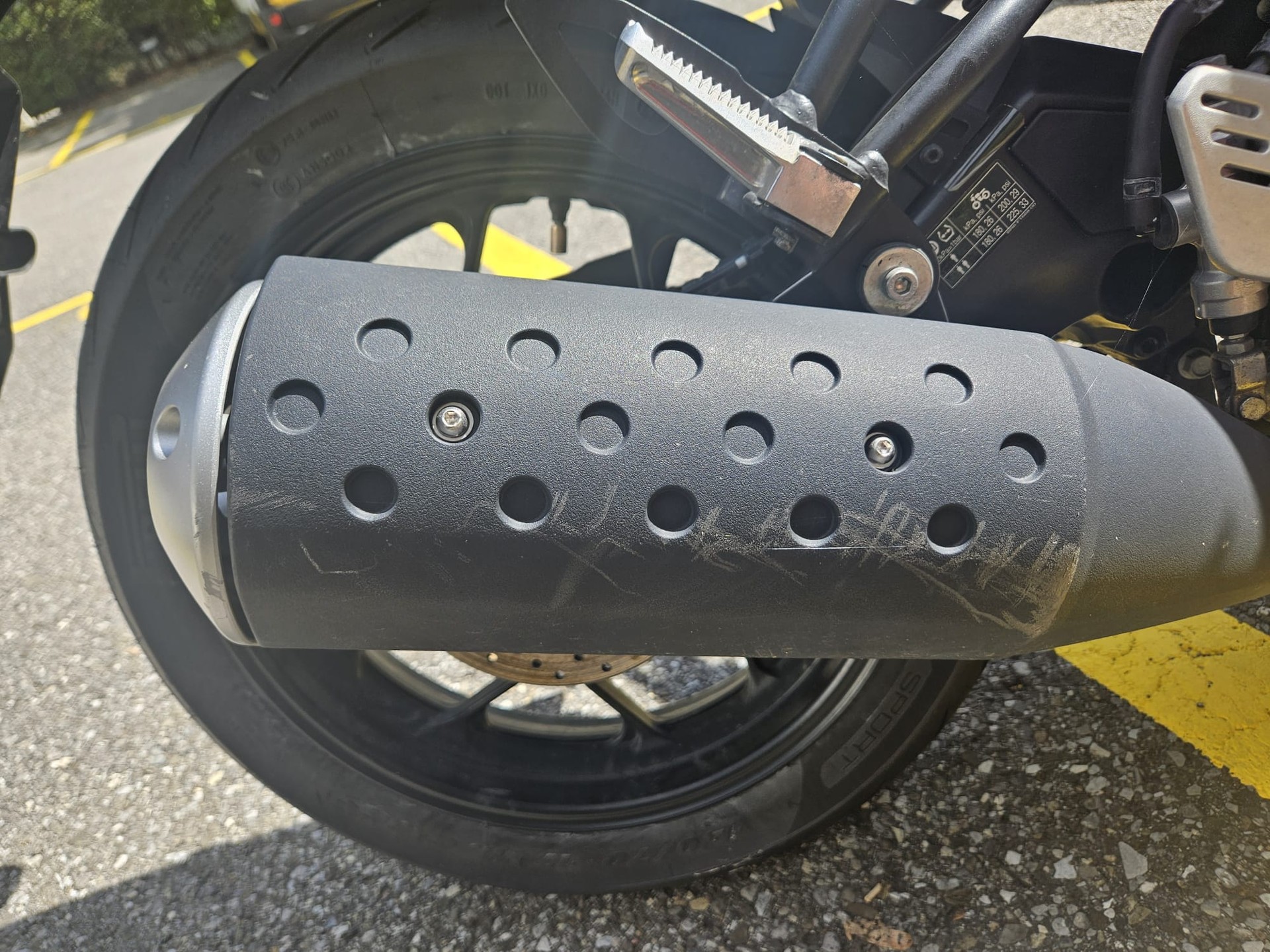 YAMAHA XSR 125-image-3