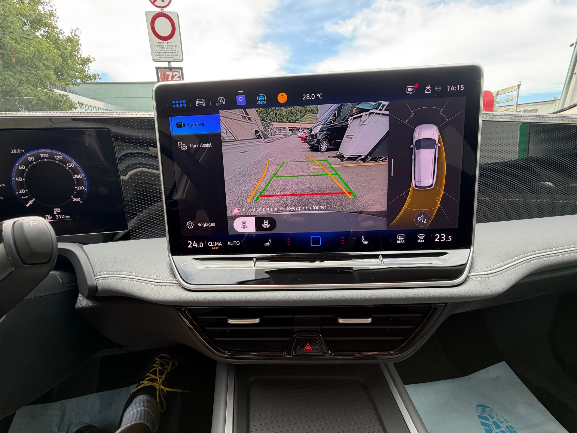 VW Passat Variant 1.5 eTSI evo2 Business DSG-image-13