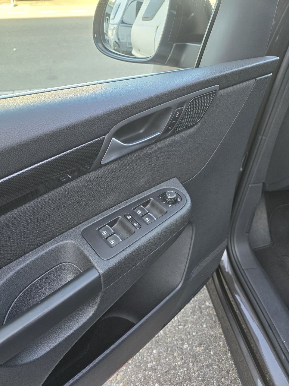 SEAT Alhambra 2.0 TDI Style Advanced DSG-image-15
