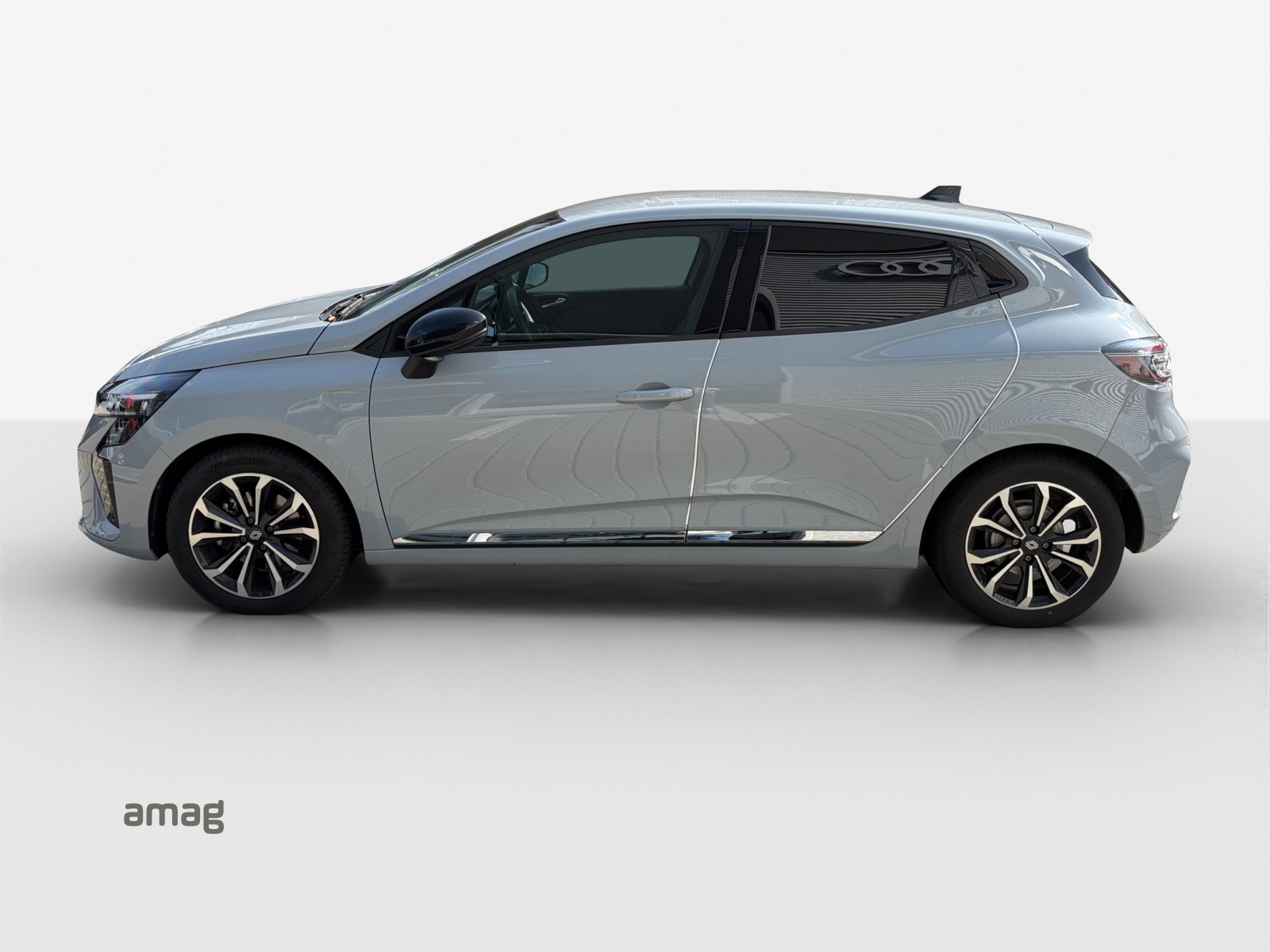 RENAULT Clio 1.6 E-Tech Techno-showroom-element-1