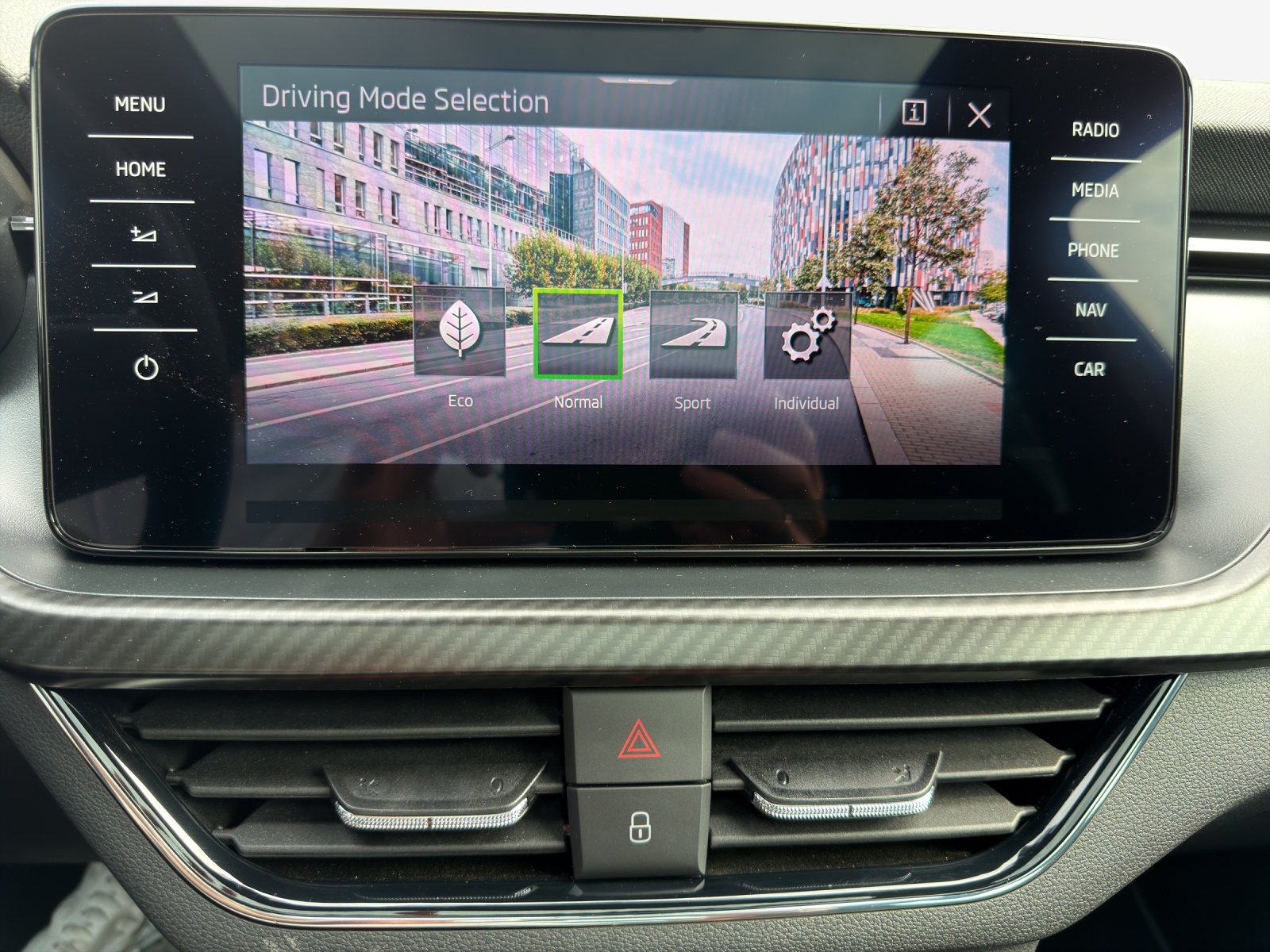 SKODA Scala 1.5 TSI ACT Monte Carlo DSG-image-14
