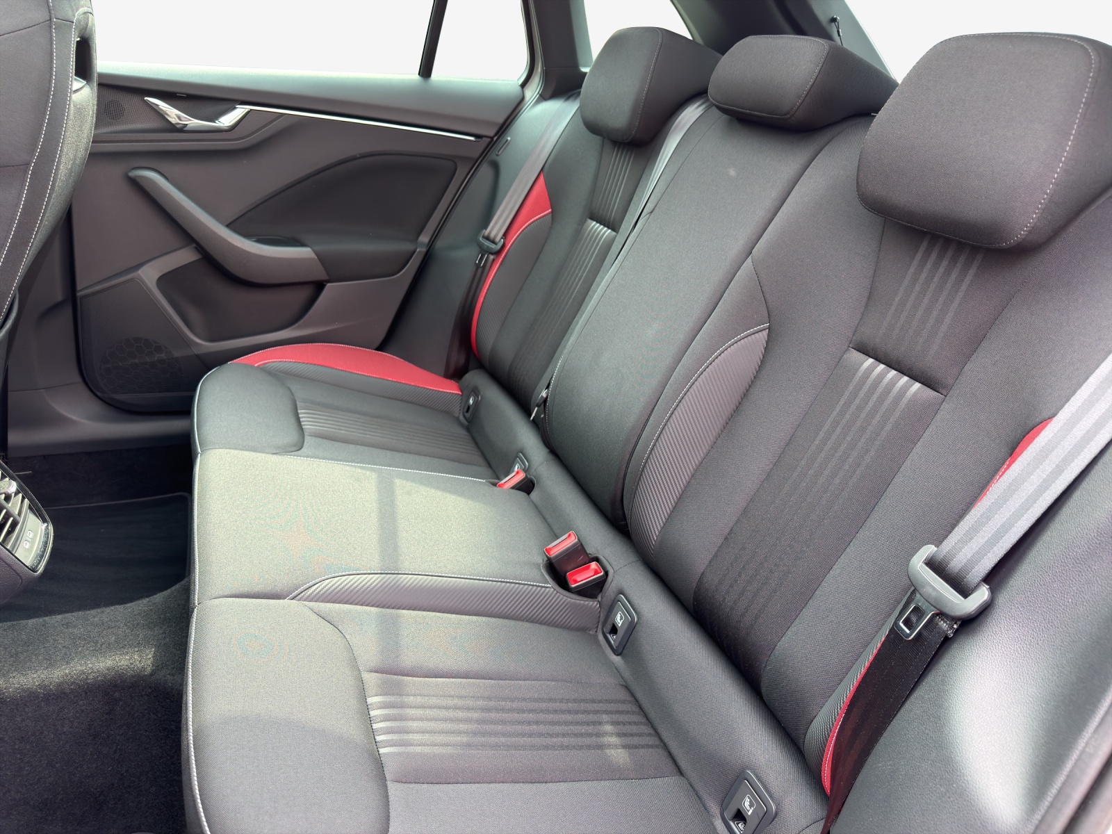 SKODA Scala 1.5 TSI ACT Monte Carlo DSG-image-11