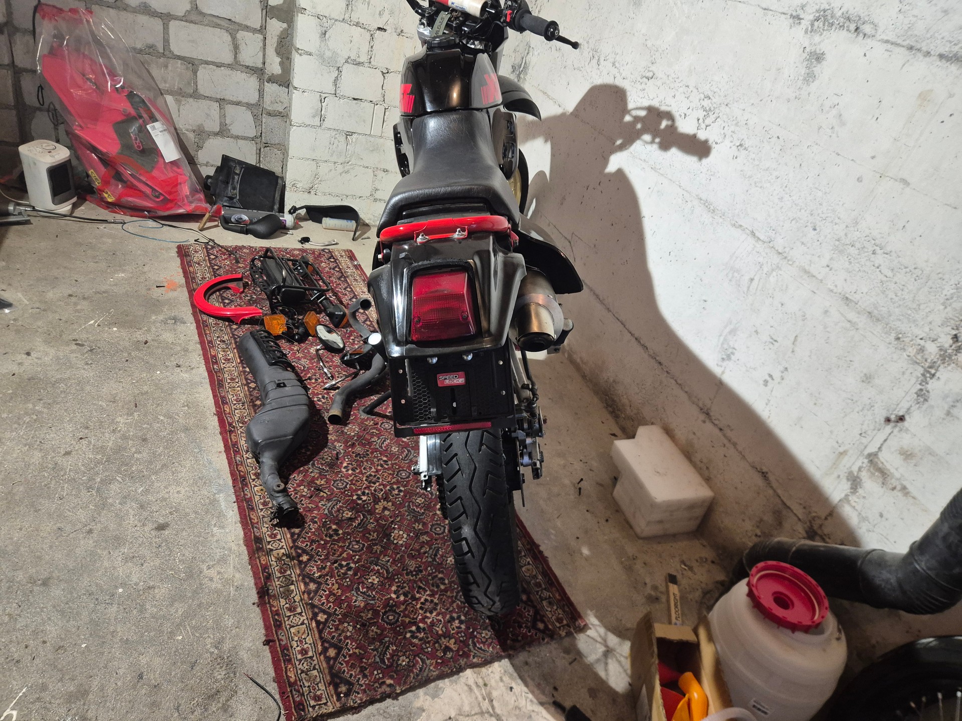 YAMAHA XT 600-image-1