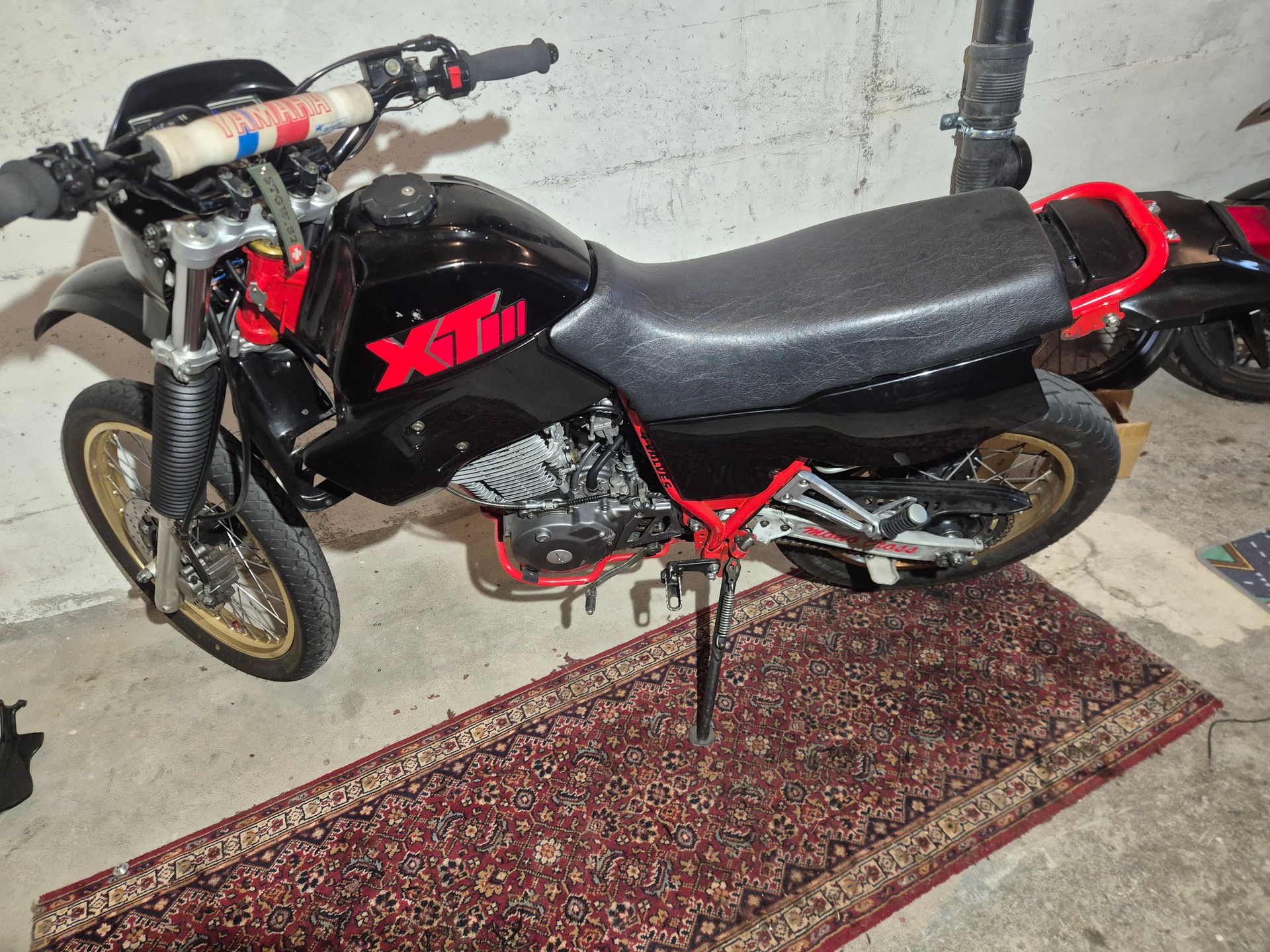 YAMAHA XT 600-image-4