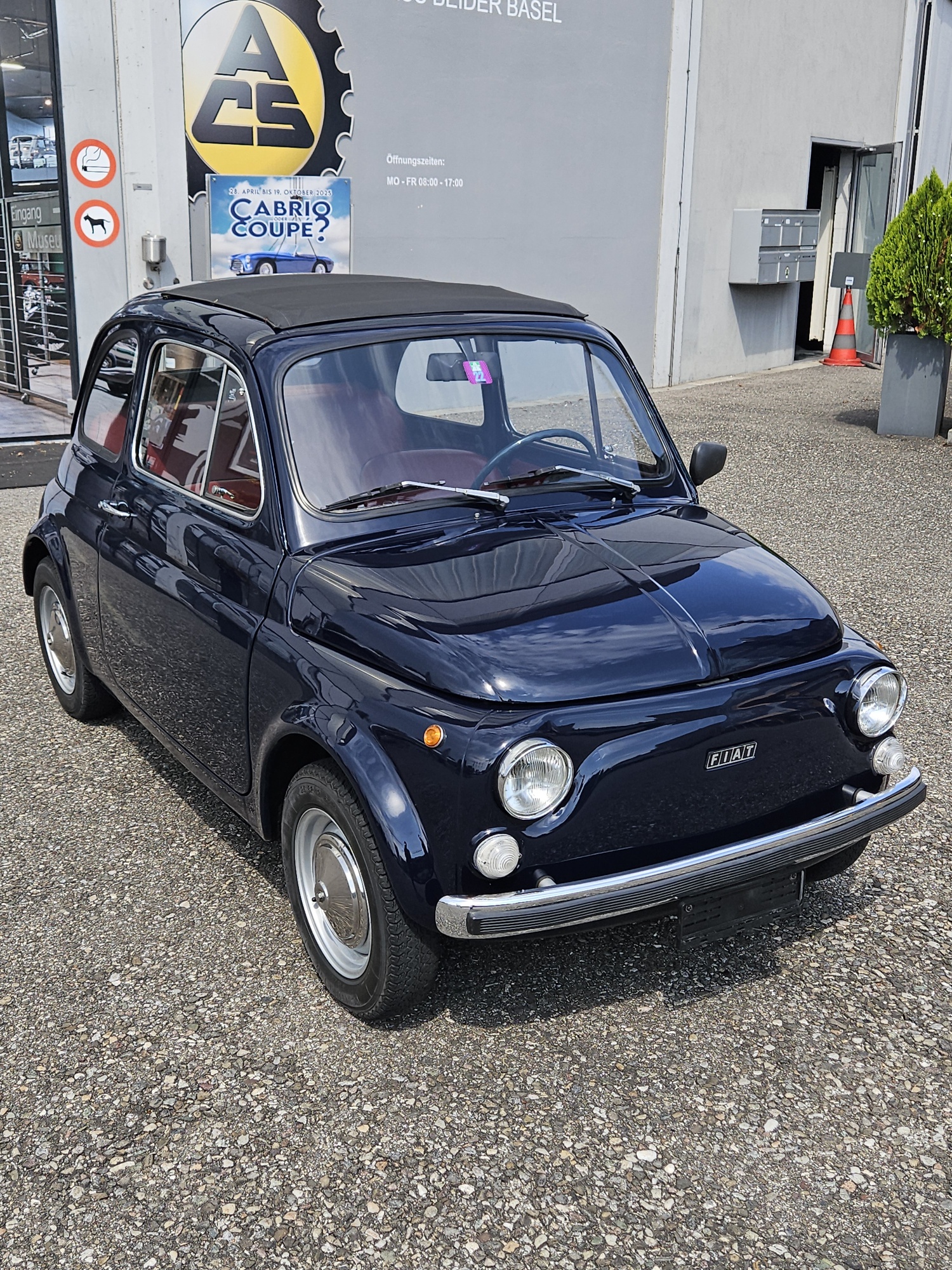 FIAT 500L-showroom-element-2